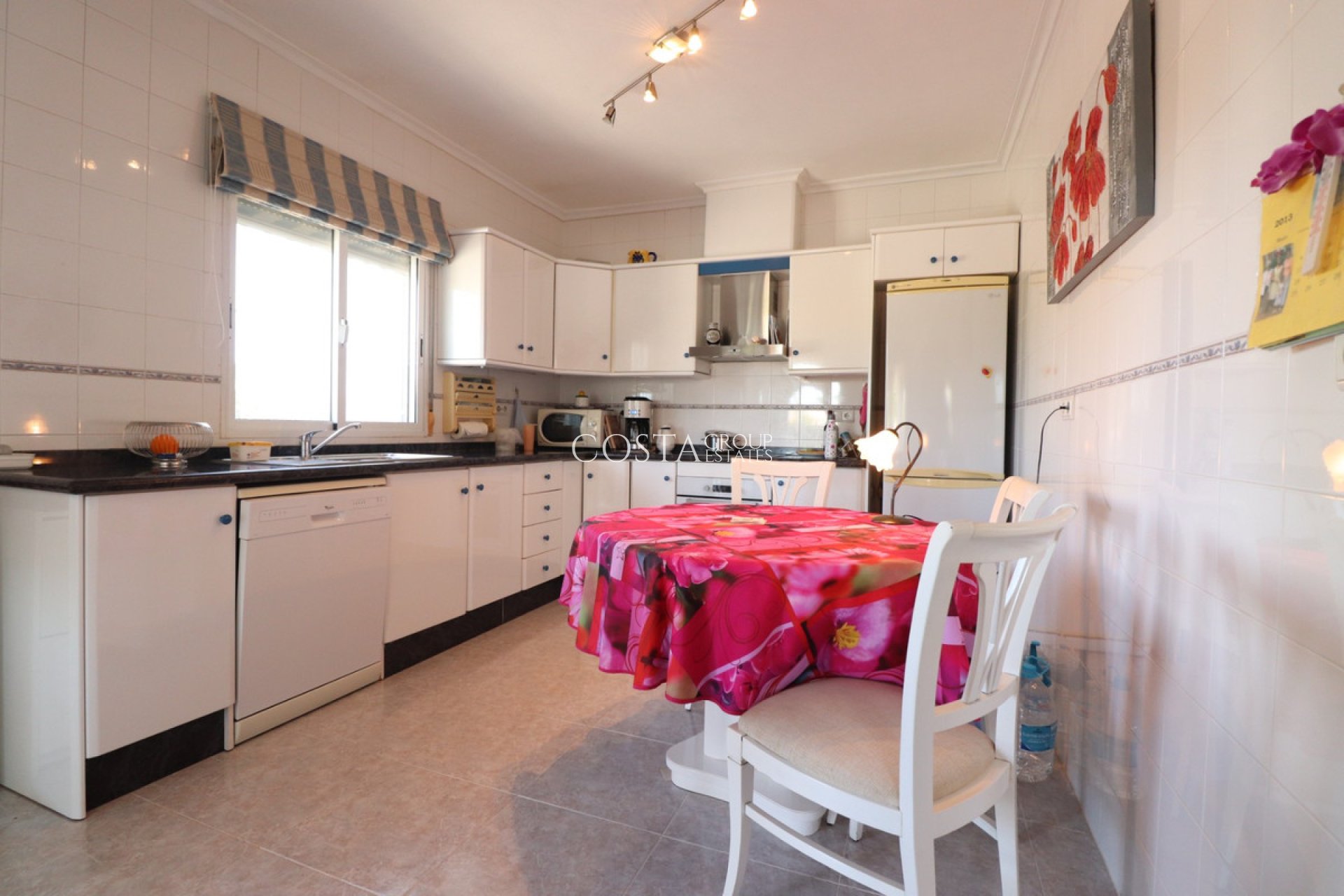 Resale - Villa -
Catral - Catral Centro