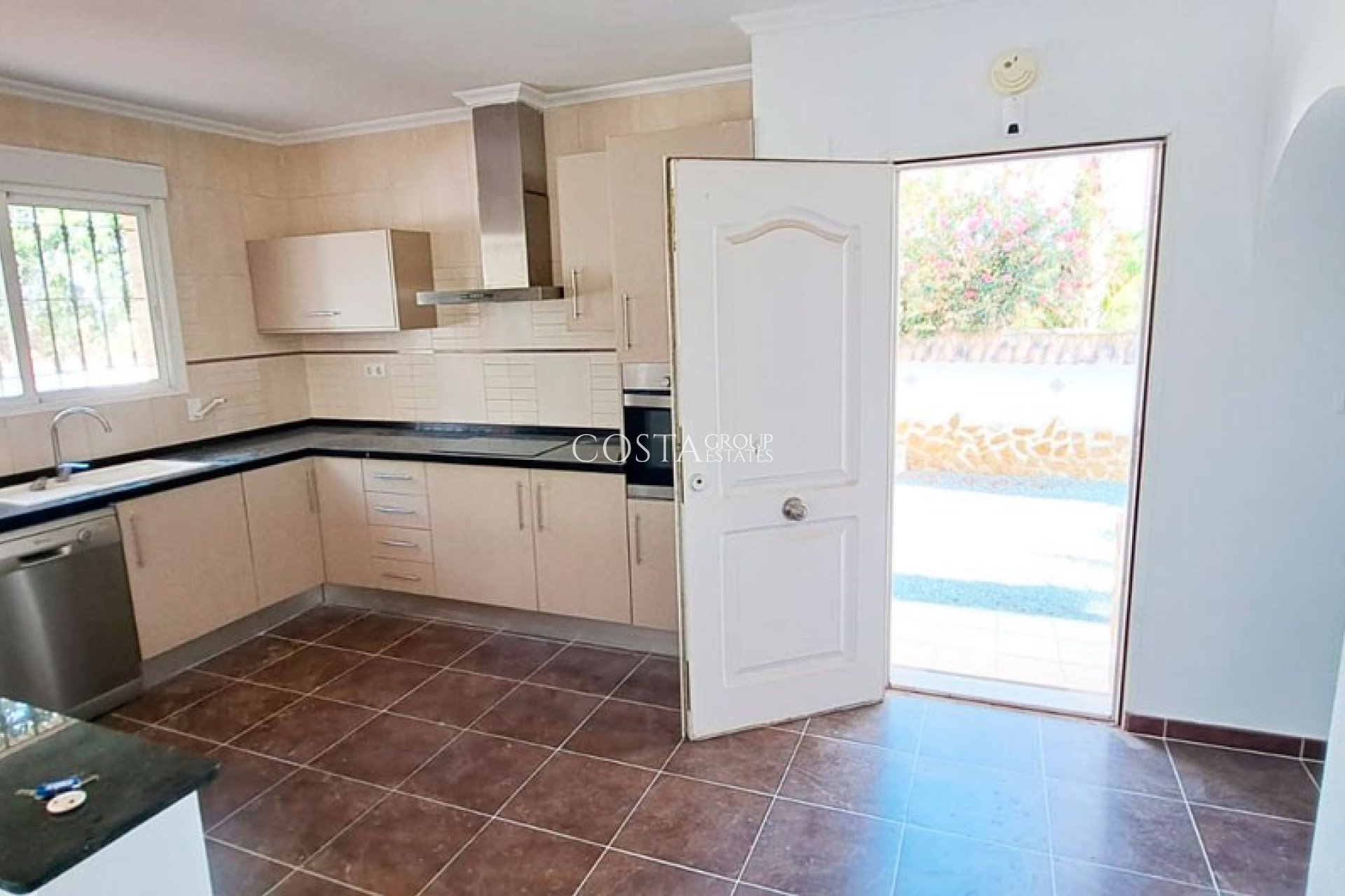 Resale - Villa -
Catral - Catral - Country