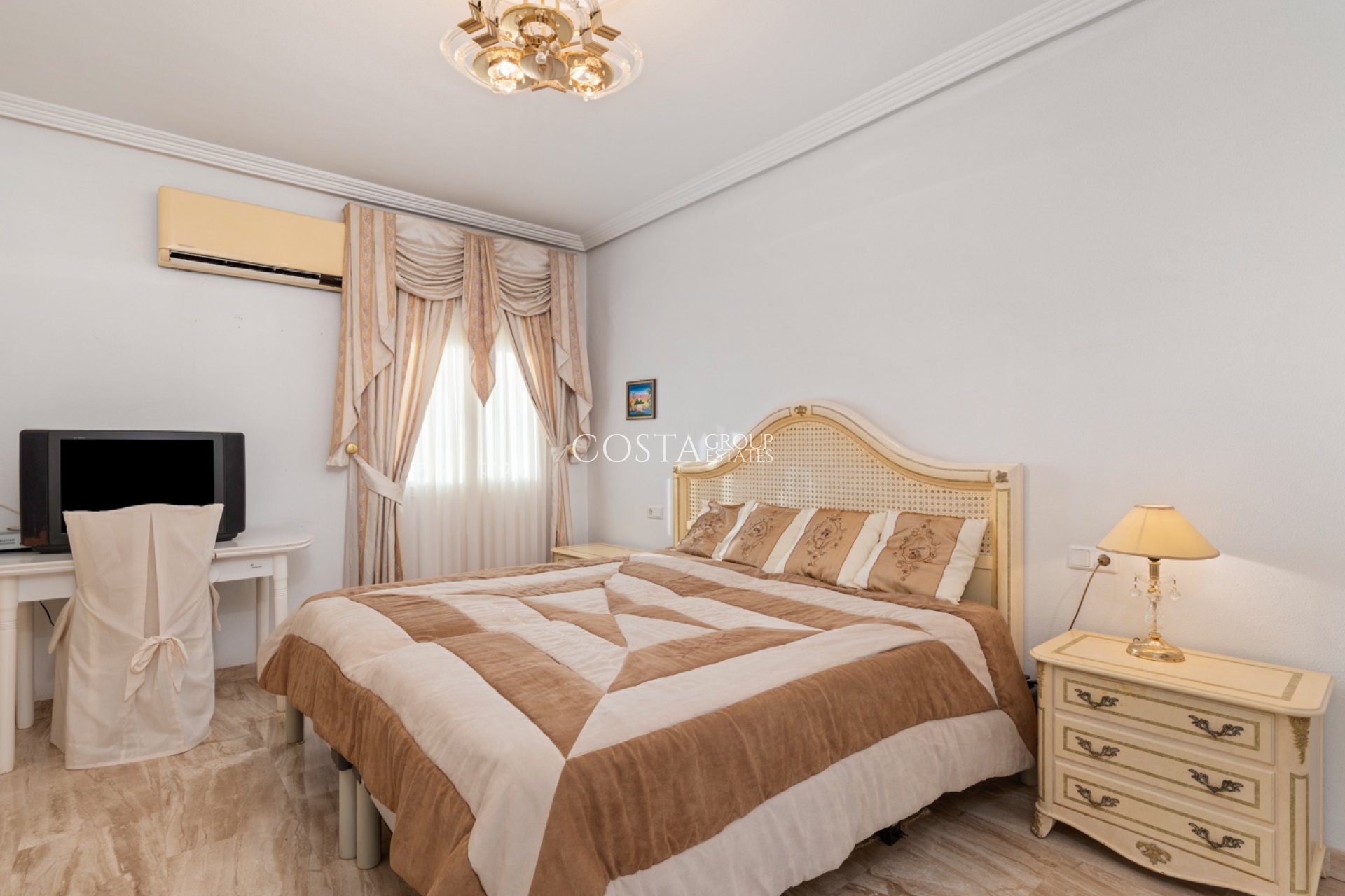 Resale - Villa -
Ciudad Quesada - Doña Pepa