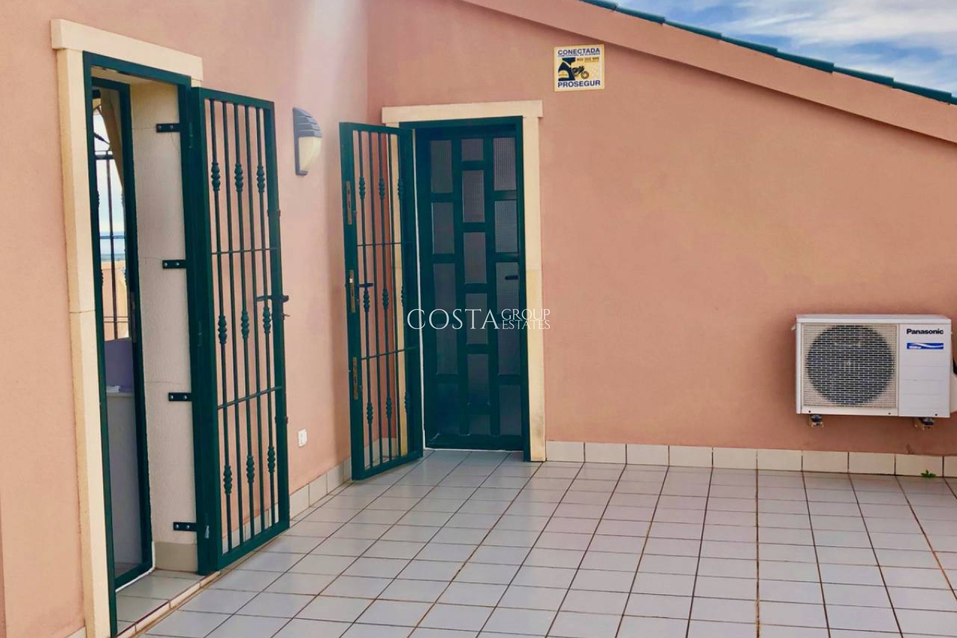 Resale - Villa -
Ciudad Quesada - La Fiesta