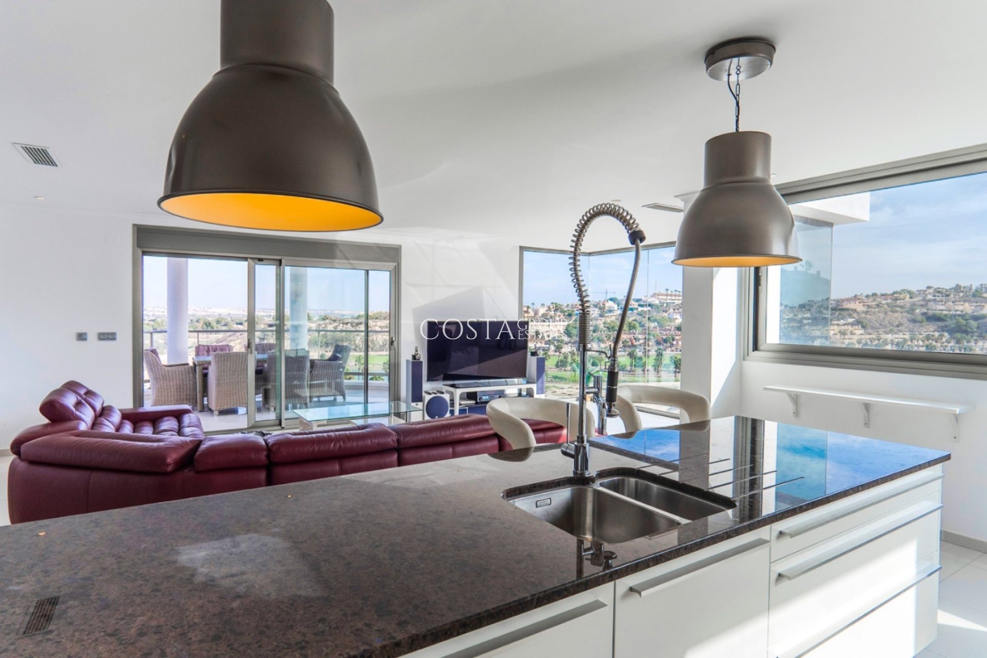 Resale - Villa -
Ciudad Quesada - La Marquesa Golf