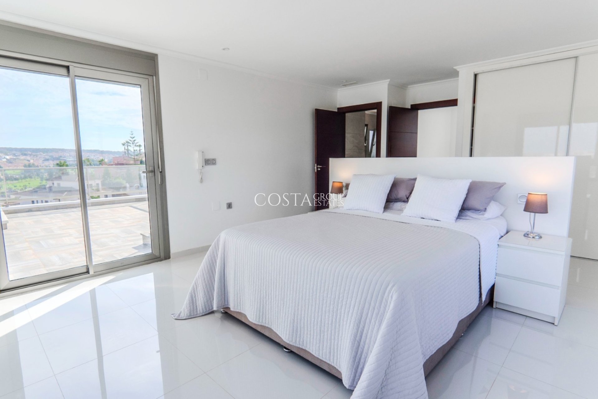 Resale - Villa -
Ciudad Quesada - La Marquesa Golf