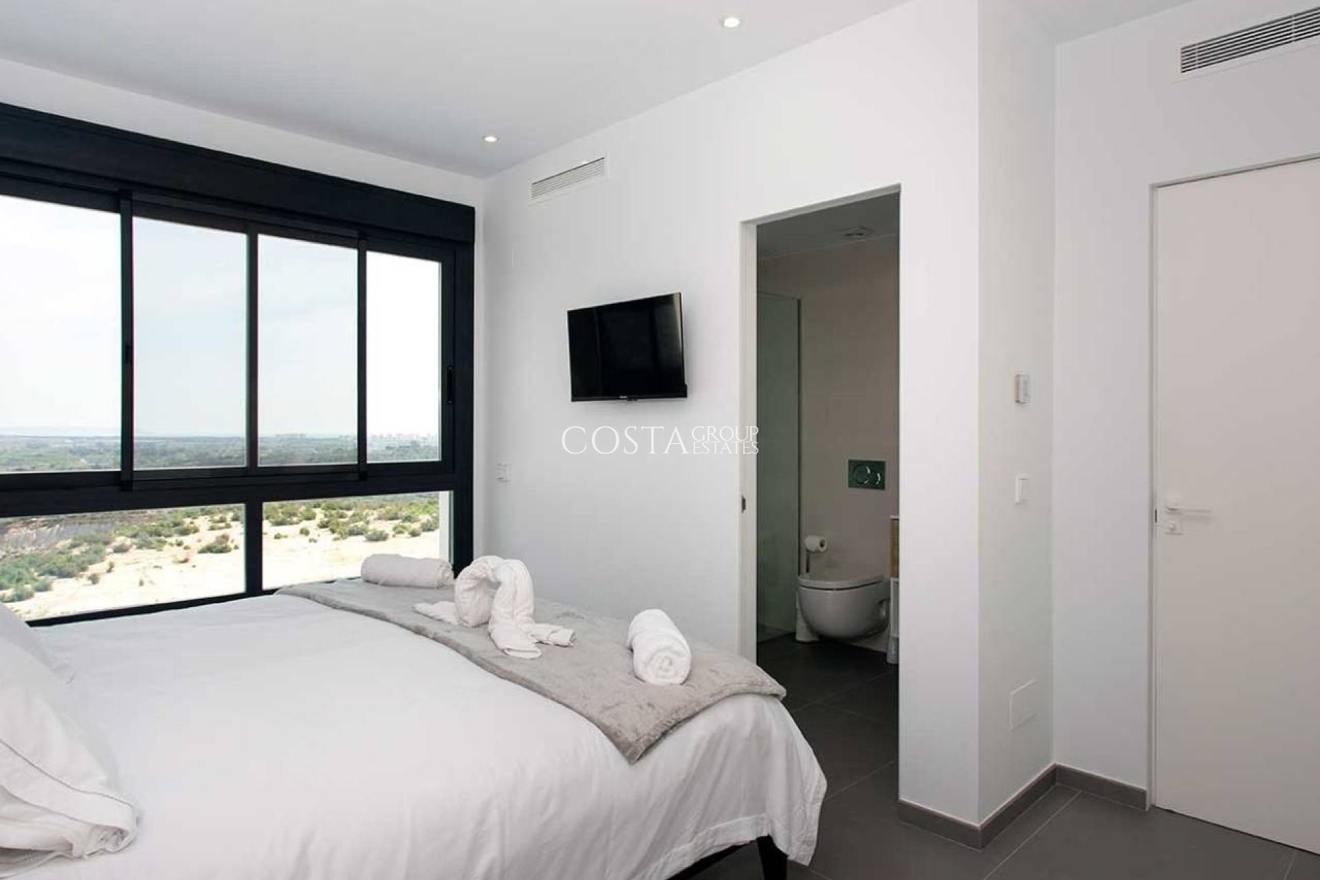 Resale - Villa -
Ciudad Quesada - La Marquesa Golf