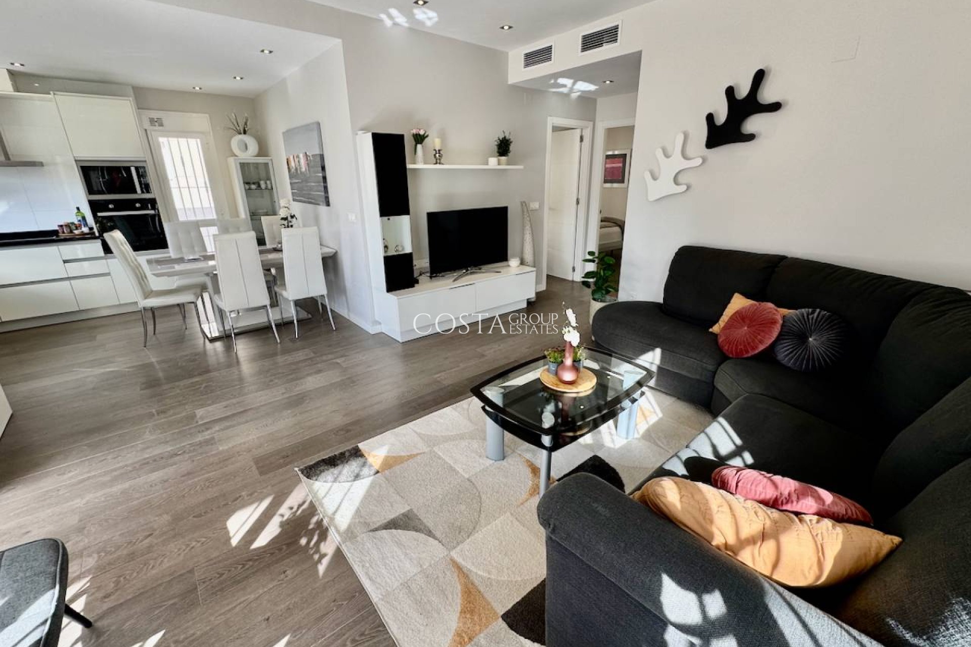 Resale - Villa -
Ciudad Quesada - Lo Marabú