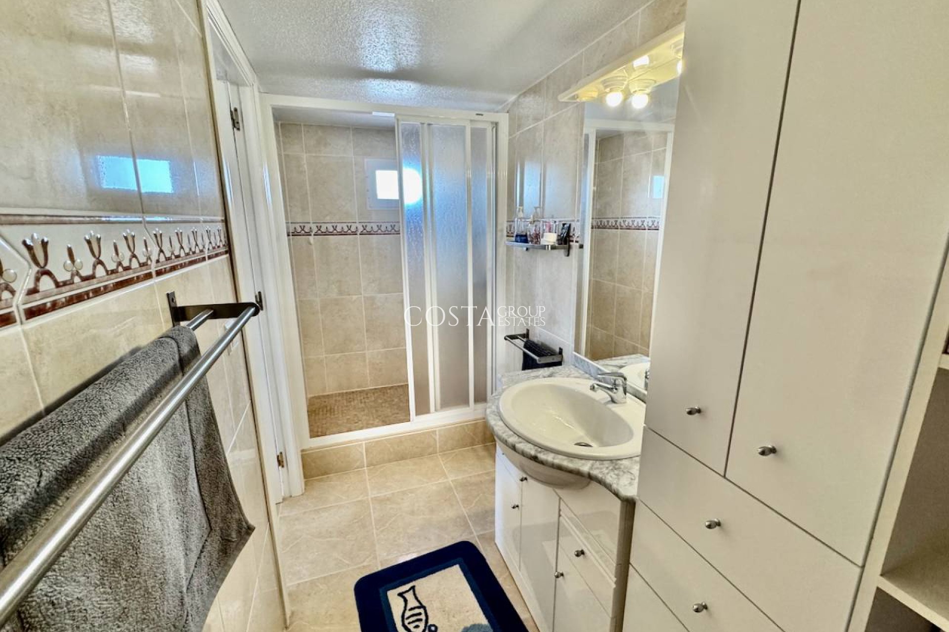 Resale - Villa -
Ciudad Quesada - Lo Pepin