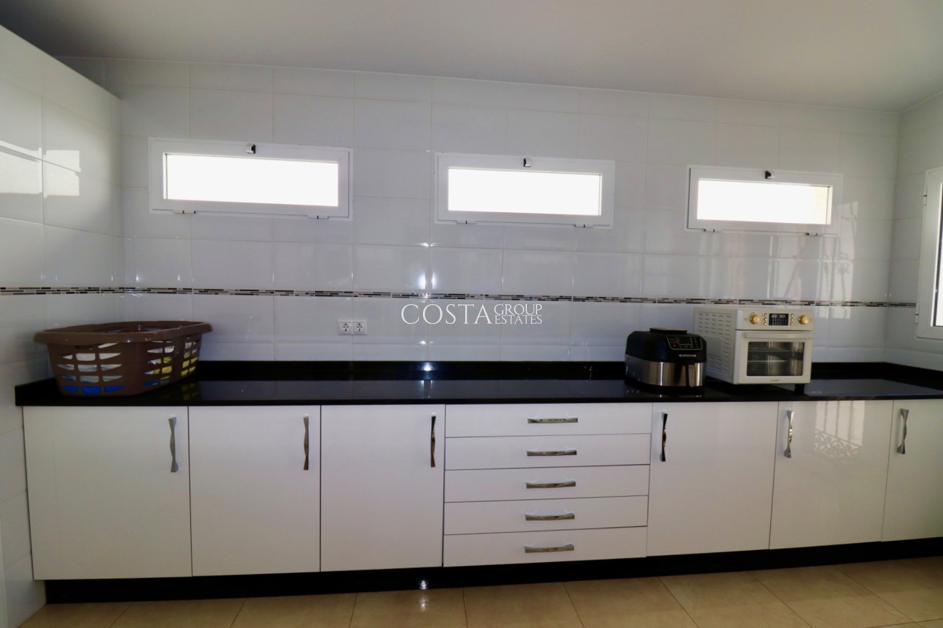 Resale - Villa -
Ciudad Quesada - Quesada Center