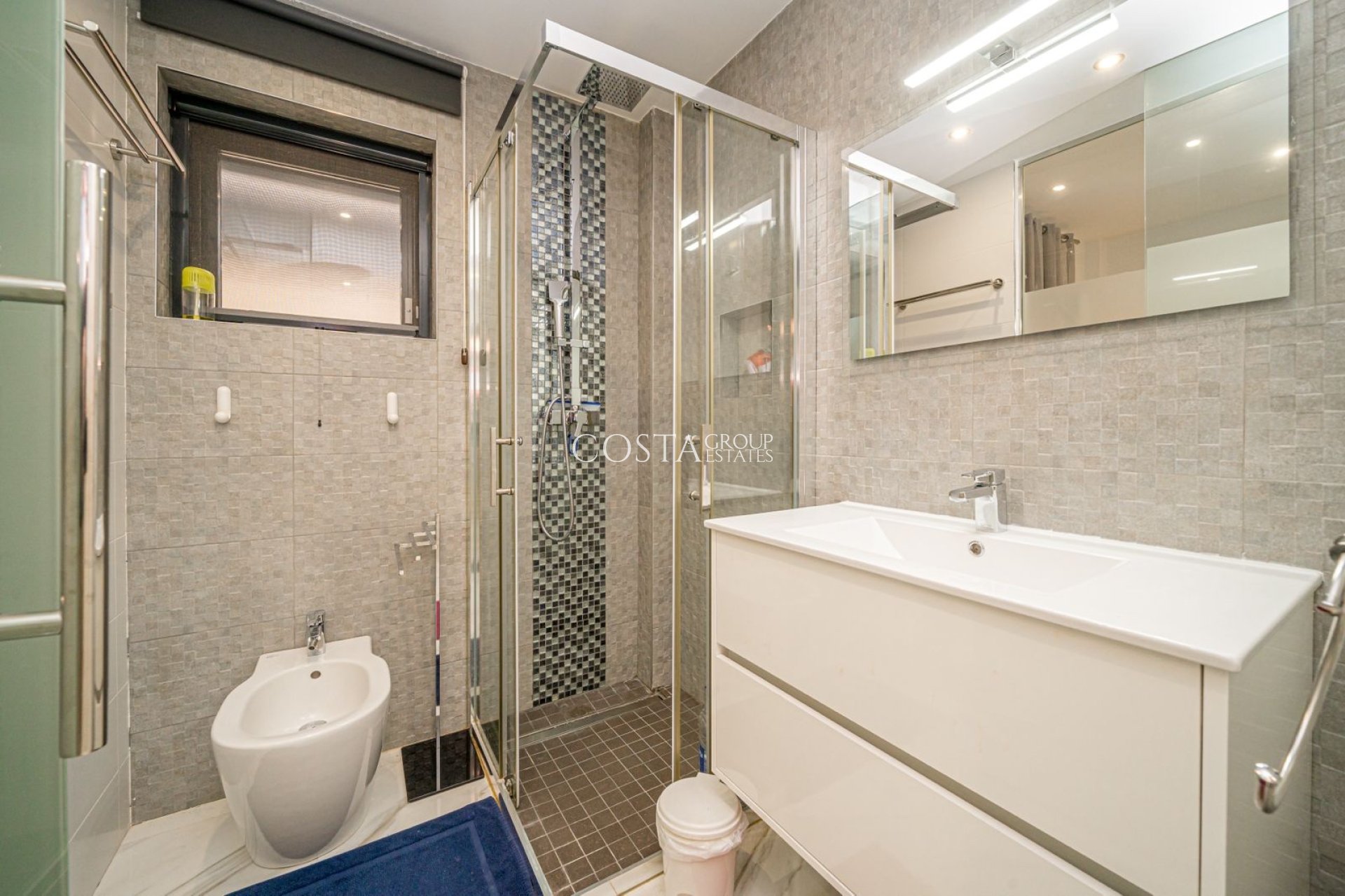 Resale - Villa -
Ciudad Quesada - Rojales