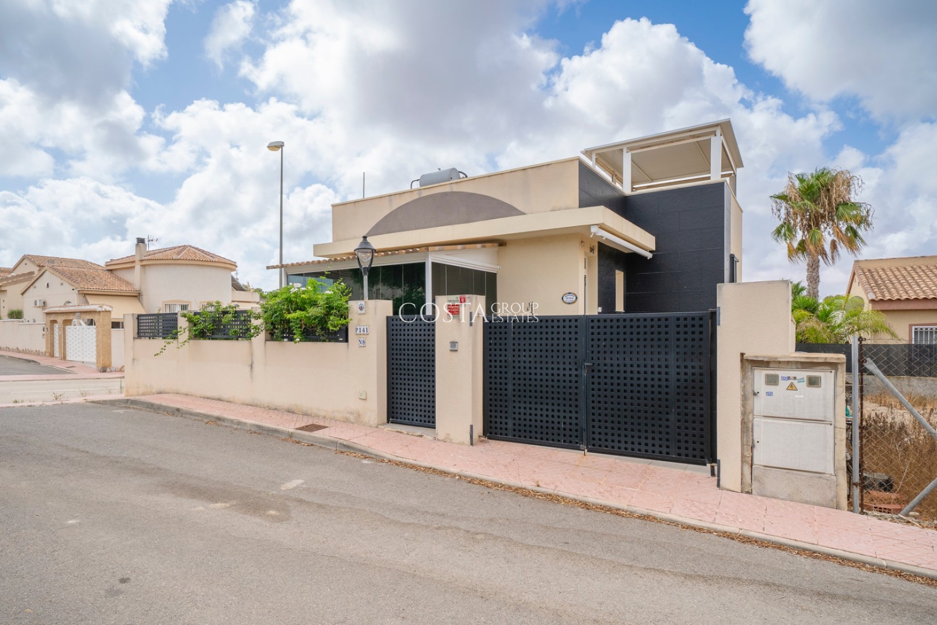 Resale - Villa -
Ciudad Quesada - Rojales