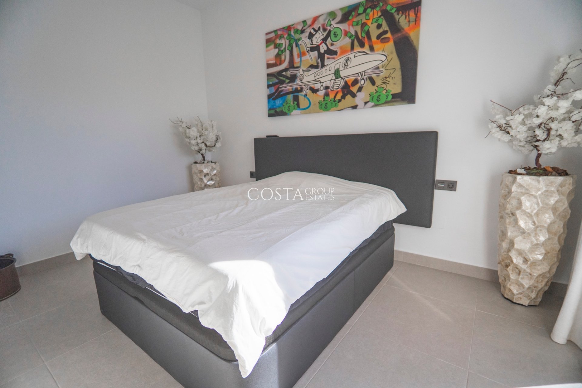 Resale - Villa -
Ciudad Quesada - Town Center