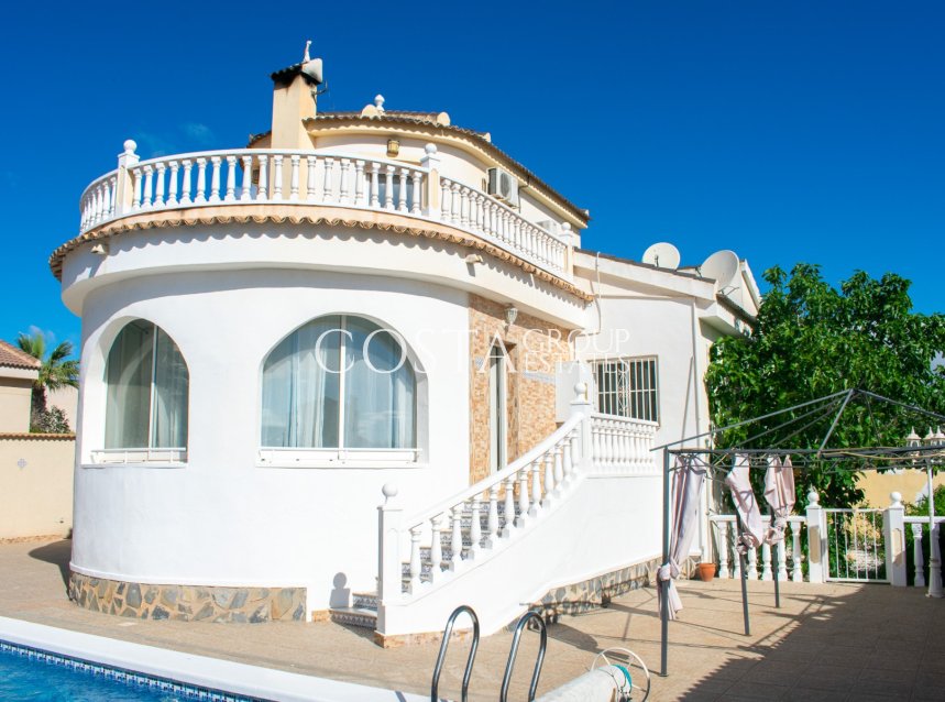 Resale - Villa -
Ciudad Quesada - Urbanizaciones