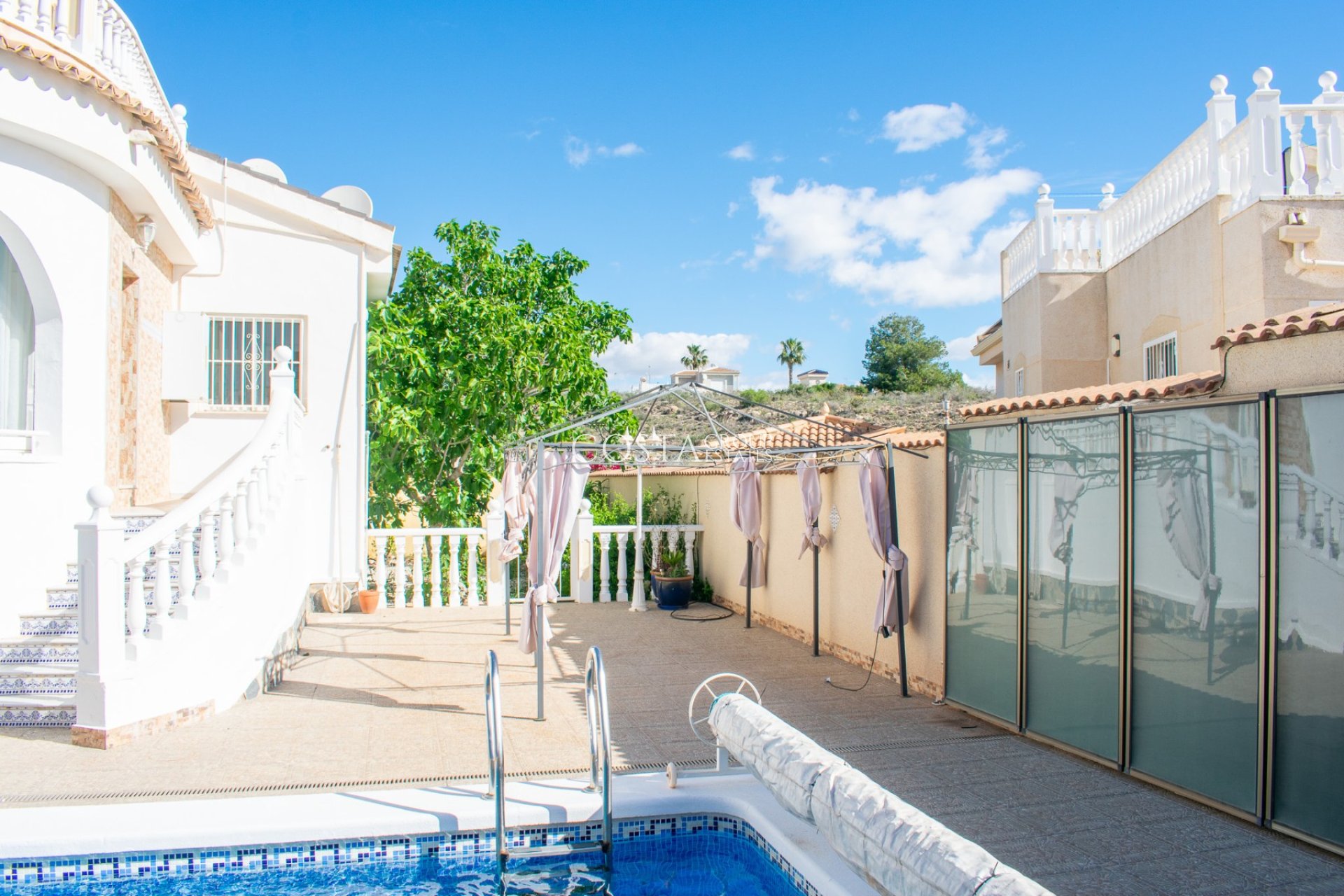 Resale - Villa -
Ciudad Quesada - Urbanizaciones