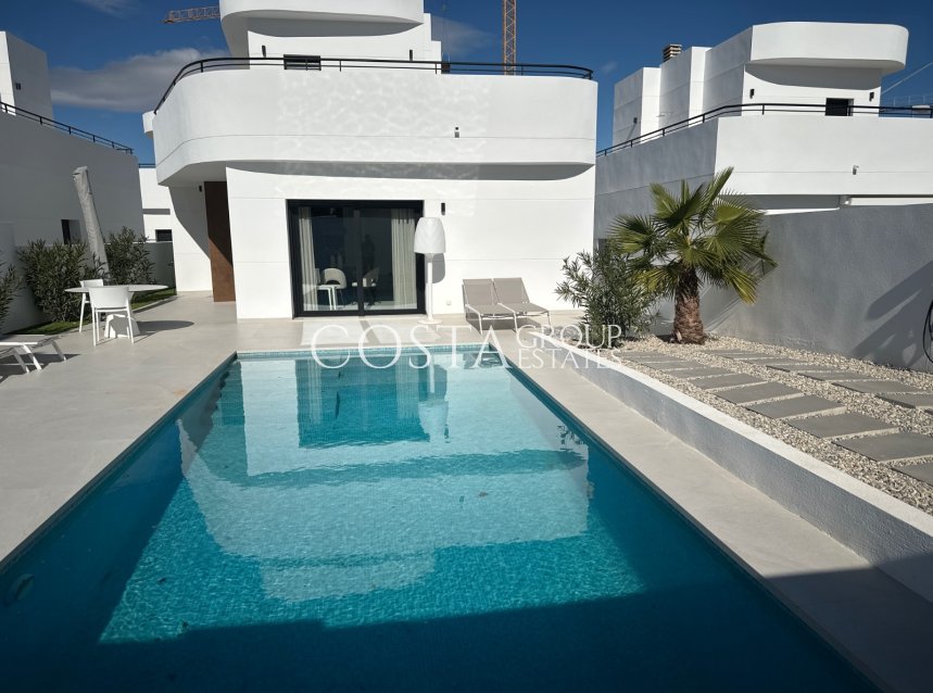 Resale - Villa -
Ciudad Quesada