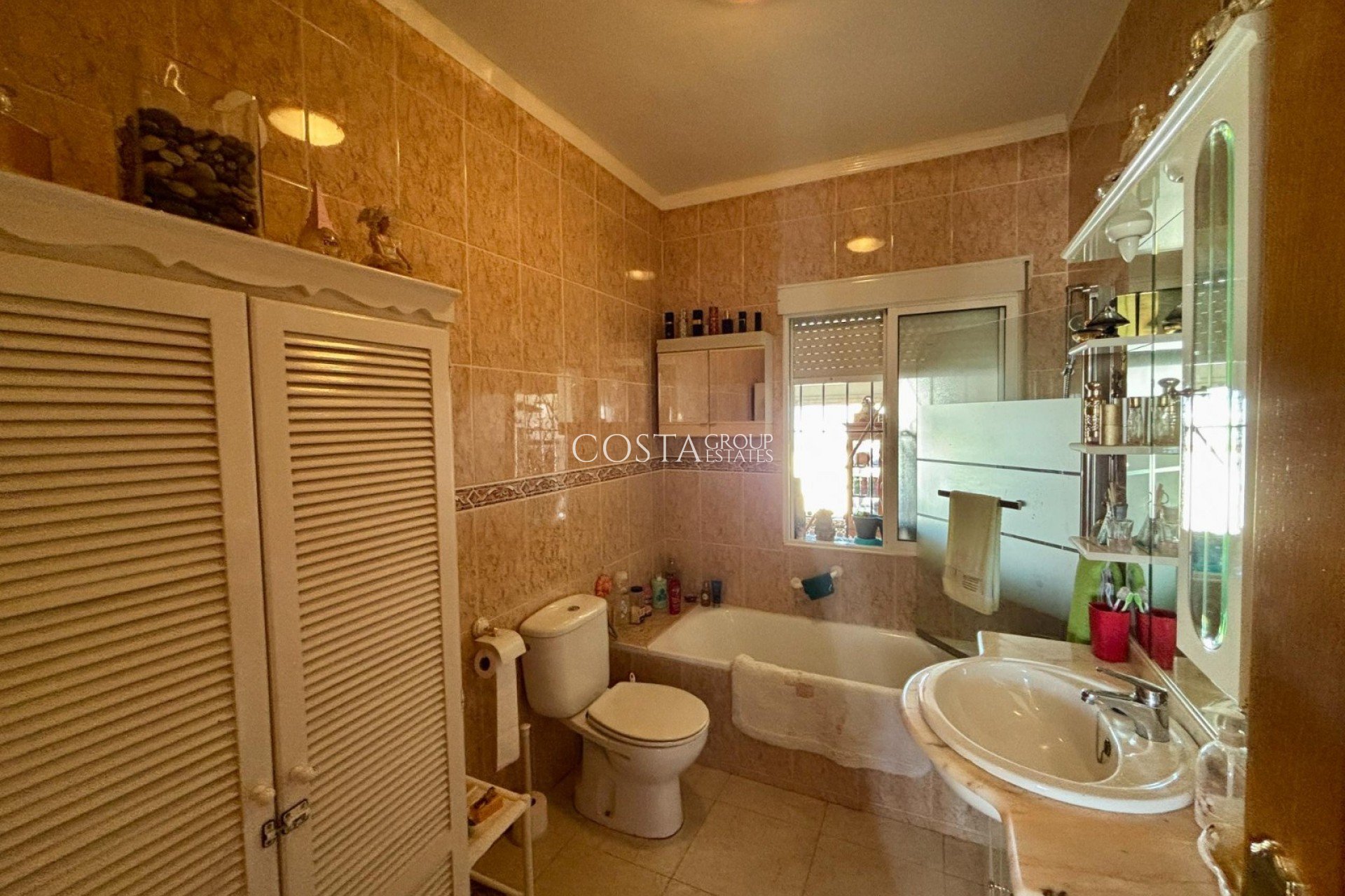 Resale - Villa -
Ciudad Quesada