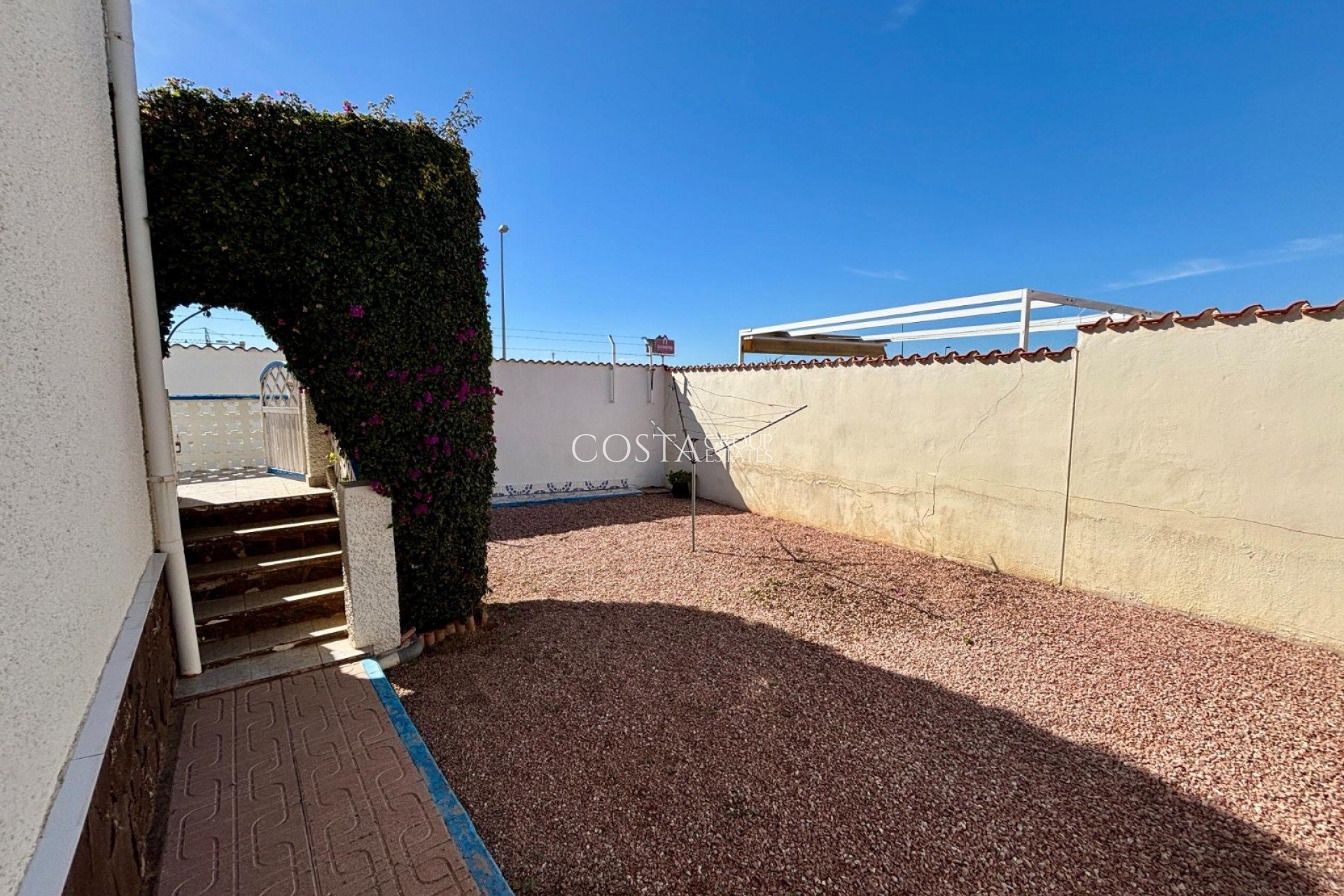 Resale - Villa -
Ciudad Quesada