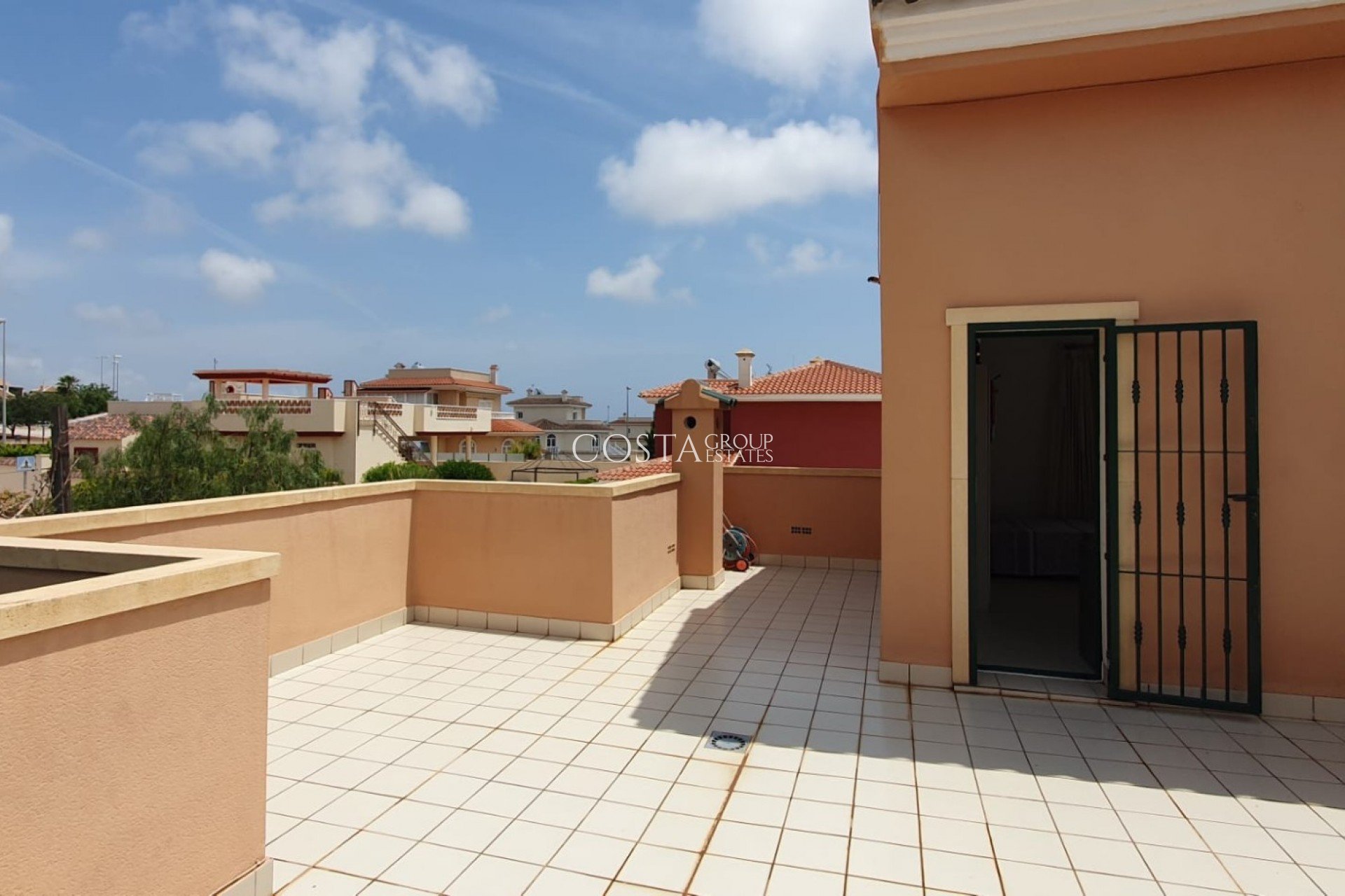 Resale - Villa -
Ciudad Quesada