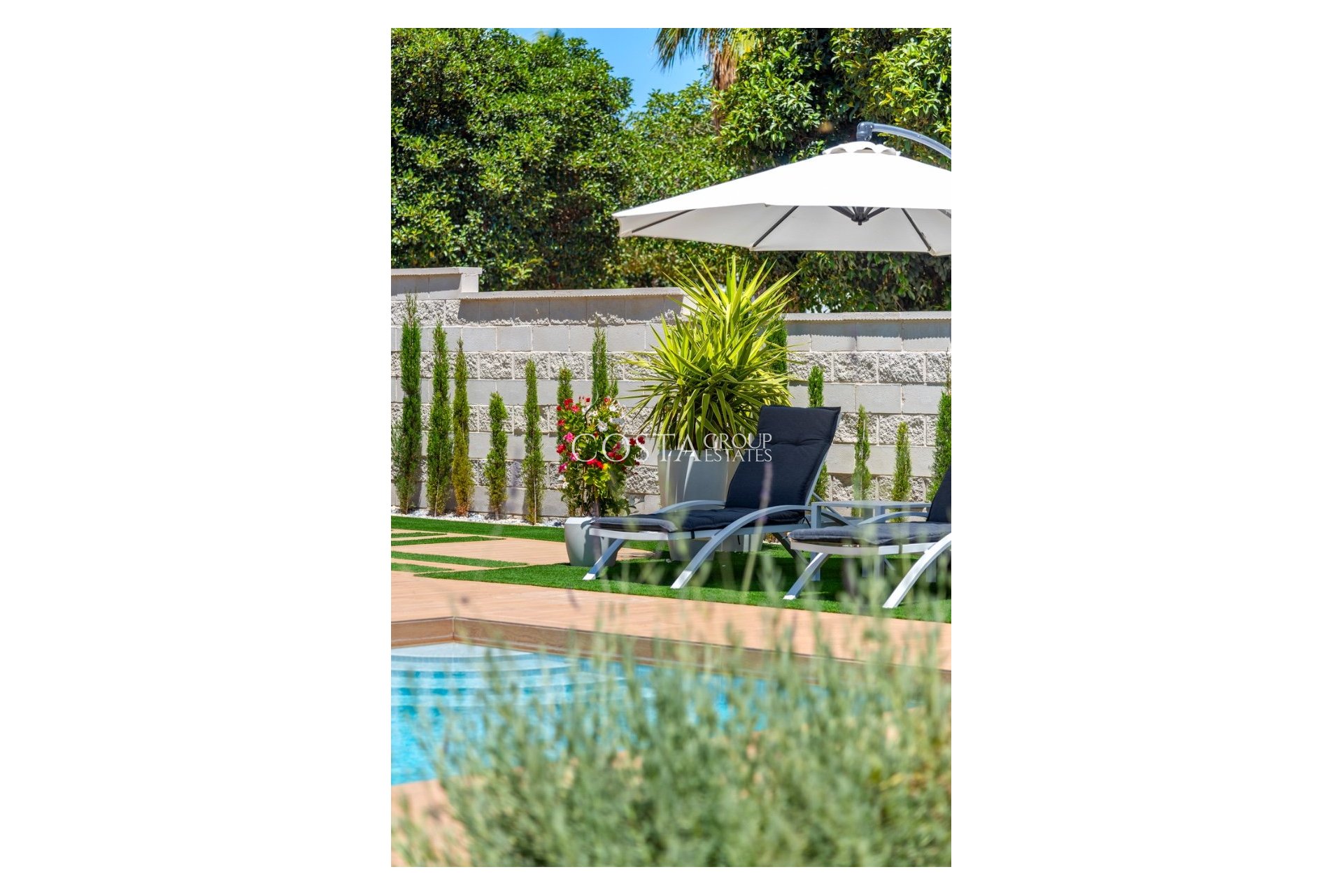 Resale - Villa -
Ciudad Quesada