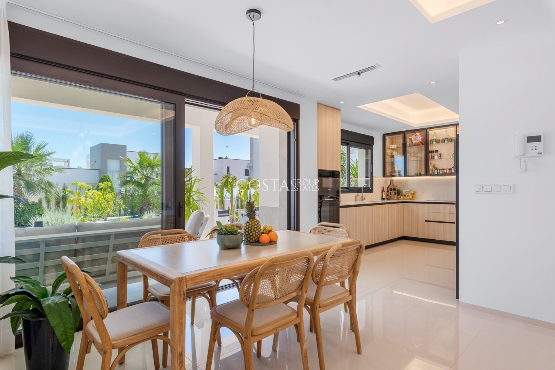 Resale - Villa -
Ciudad Quesada