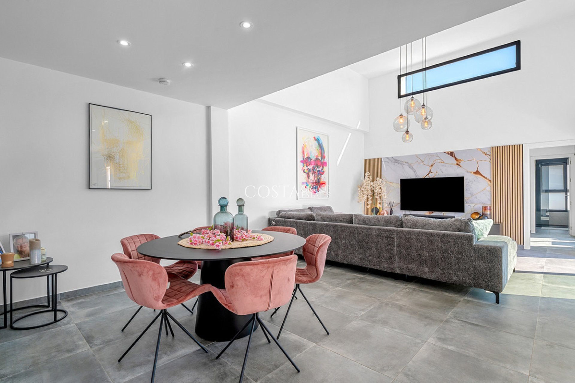 Resale - Villa -
Daya Nueva - Daya Nueva Centro