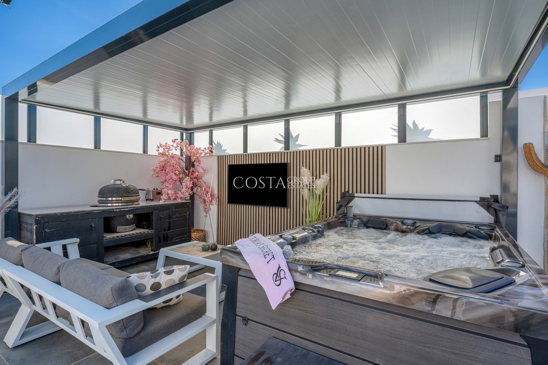 Resale - Villa -
Daya Nueva - Daya Nueva Centro