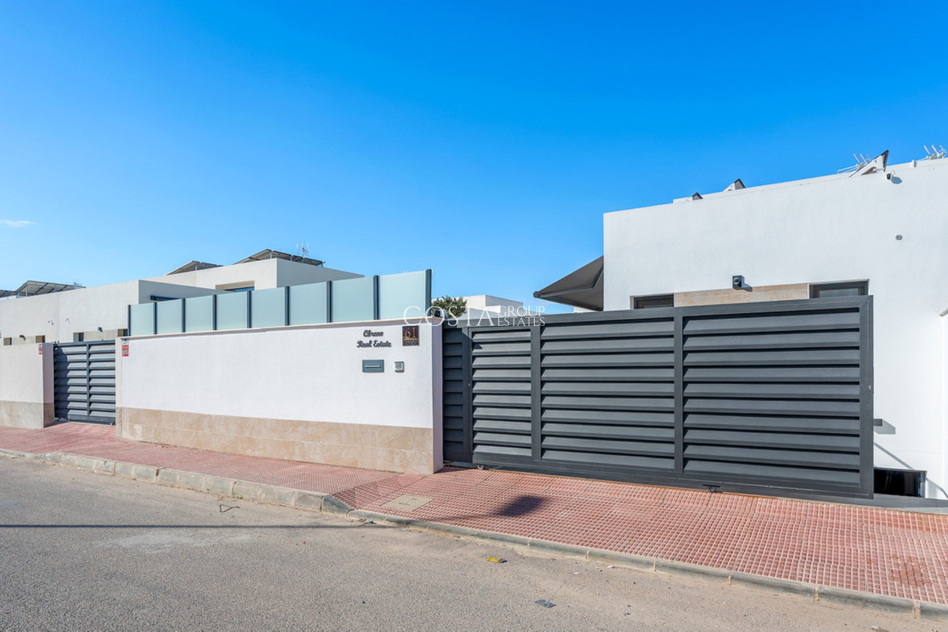 Resale - Villa -
Daya Nueva - Daya Nueva Centro