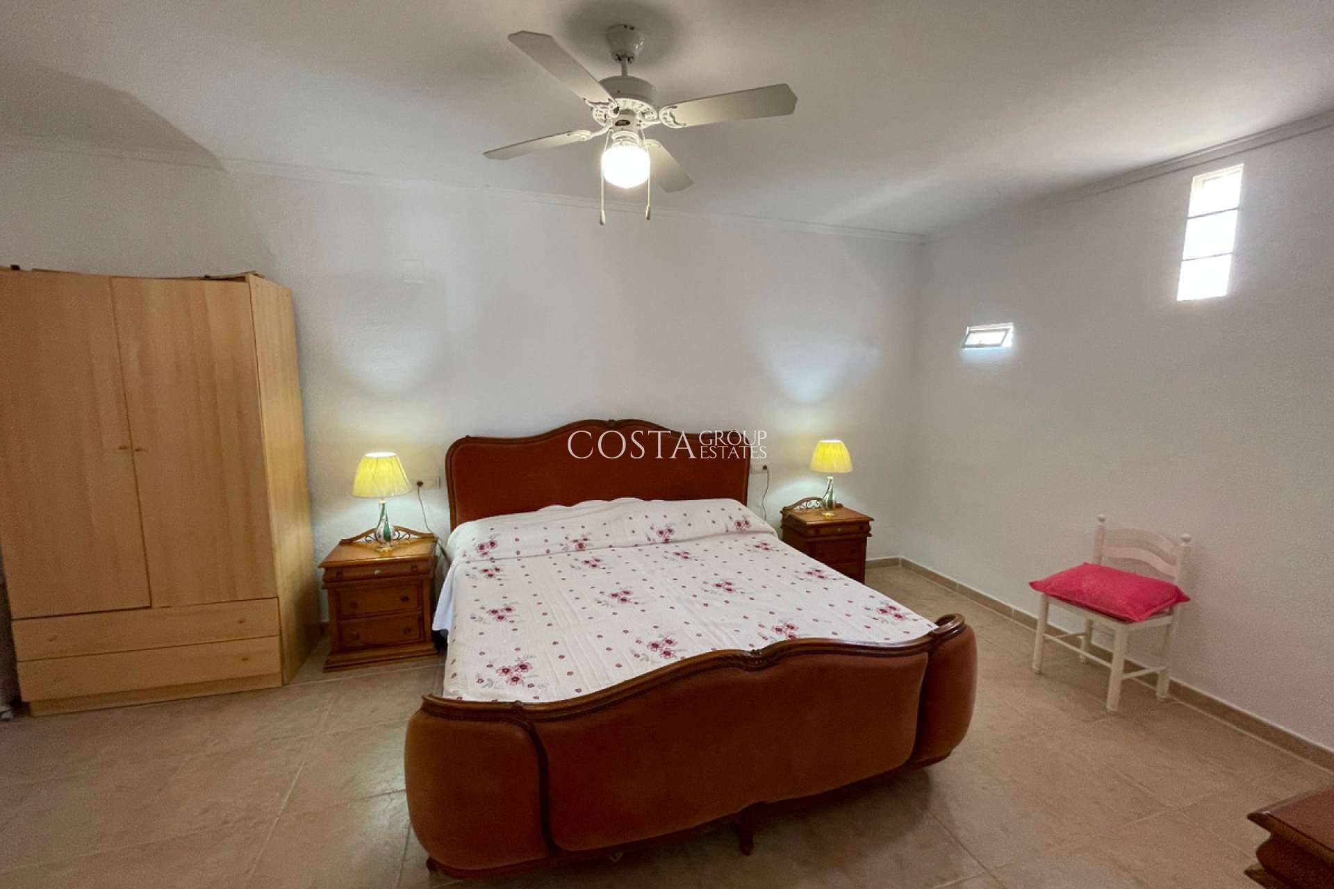 Resale - Villa -
Daya Nueva - Daya Nueva Centro