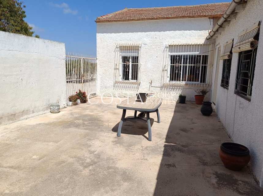Resale - Villa -
Daya Vieja - Daya Vieja Centro