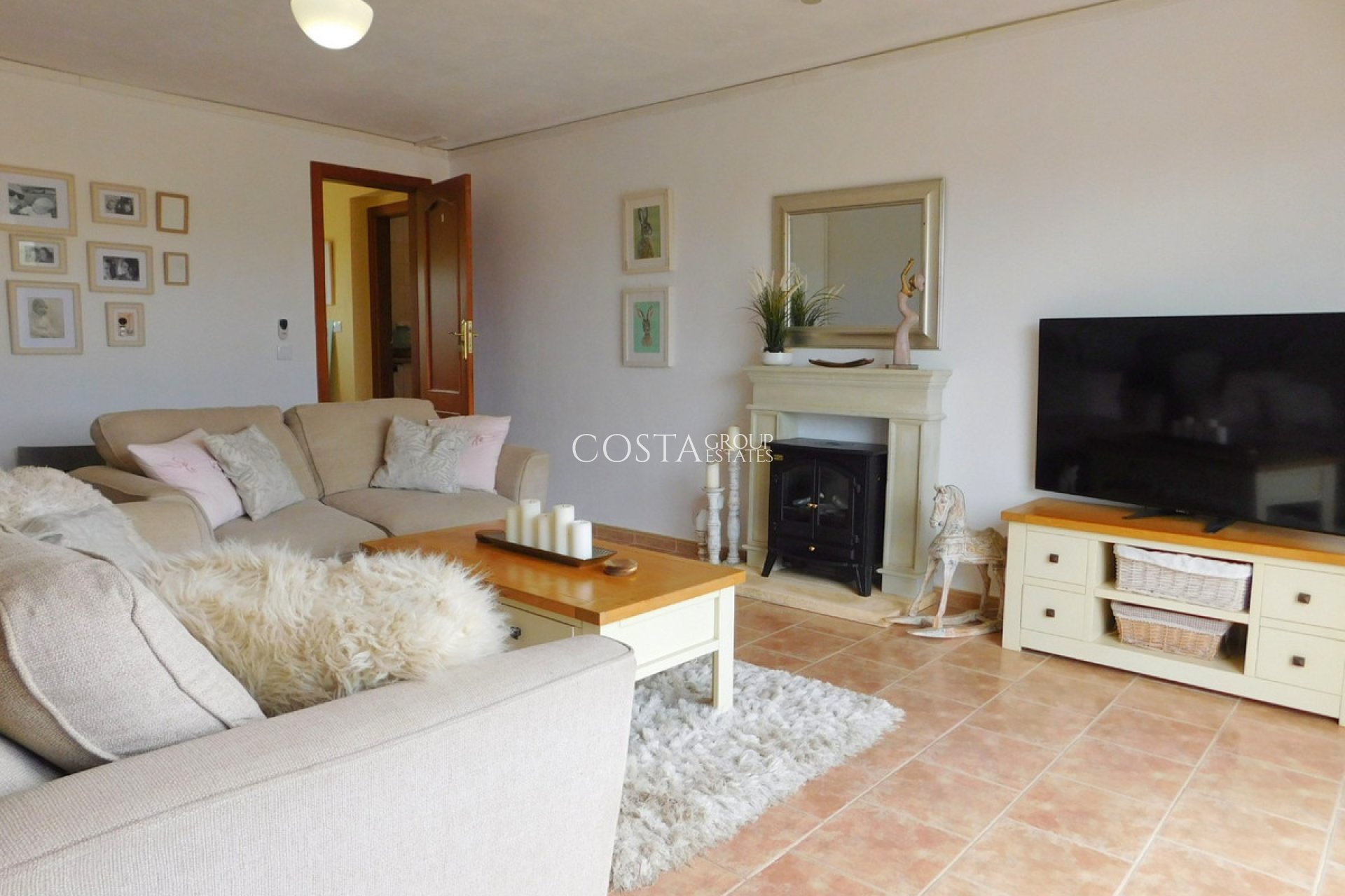 Resale - Villa -
Dolores - Dolores Centro