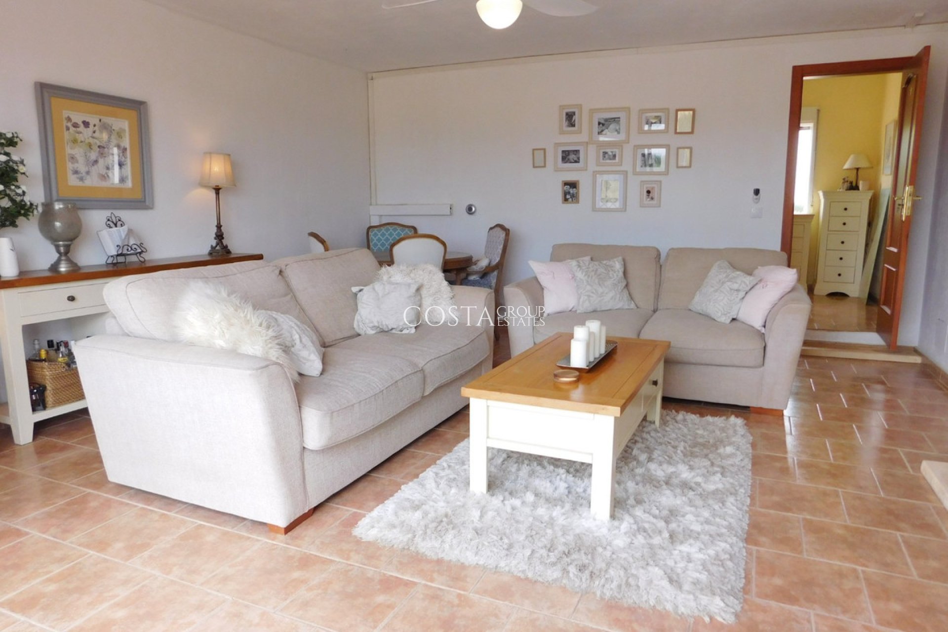 Resale - Villa -
Dolores - Dolores Centro