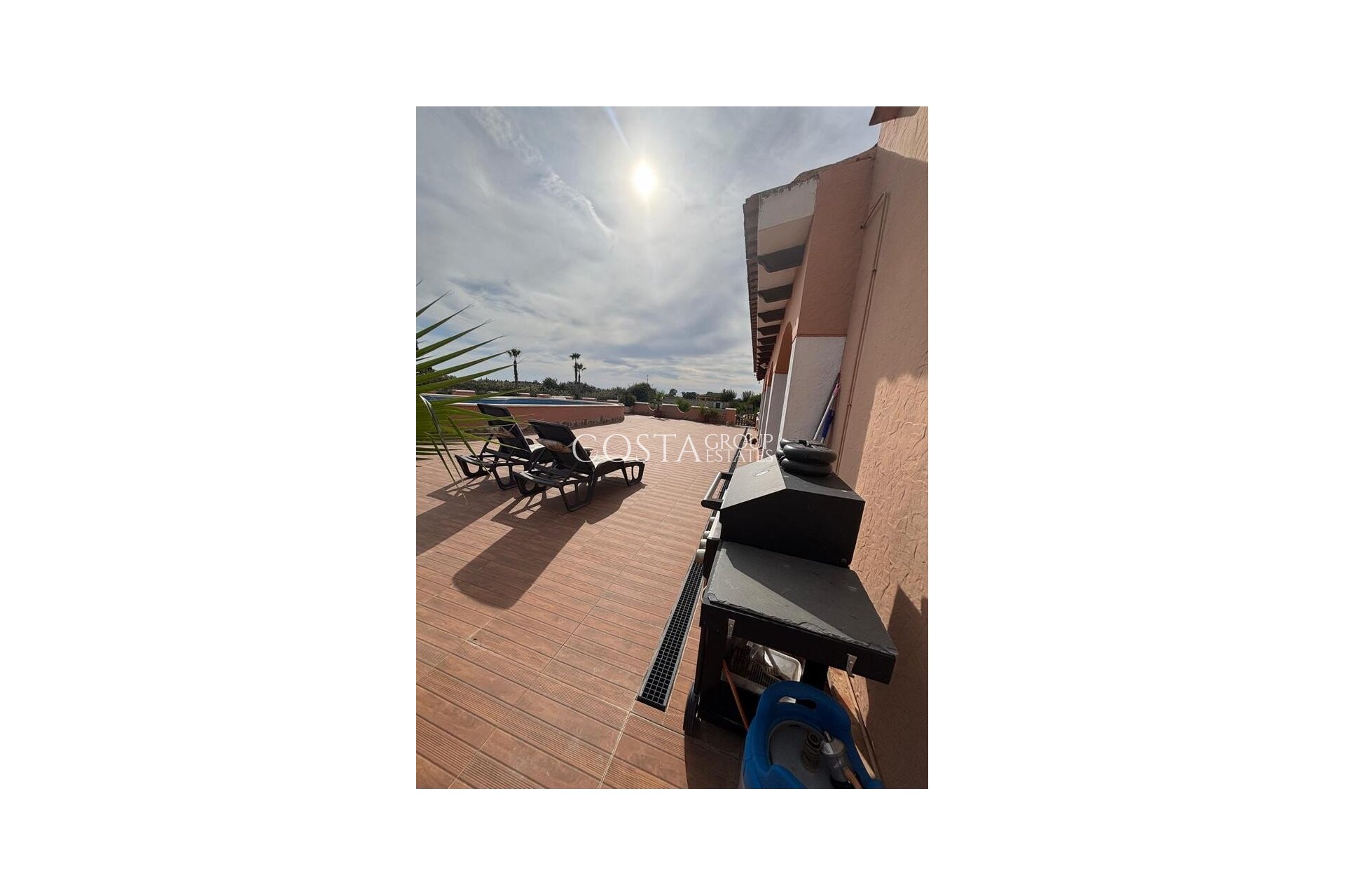 Resale - Villa -
Dolores - Dolores Centro