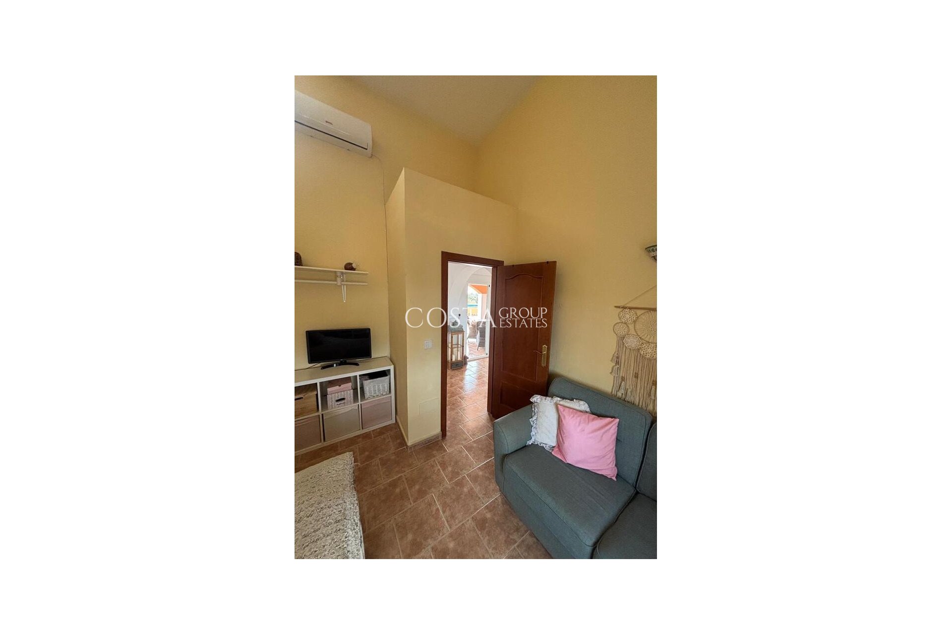 Resale - Villa -
Dolores - Dolores Centro