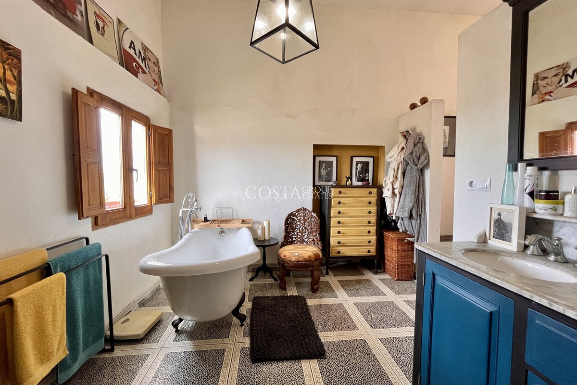 Resale - Villa -
Dolores - Dolores Centro