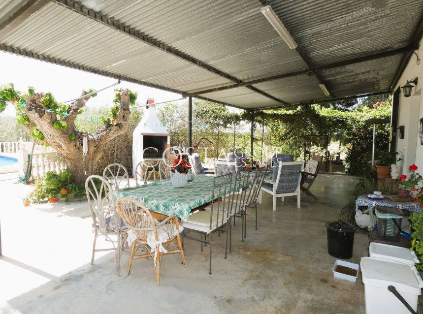 Resale - Villa -
Dolores - Dolores Centro