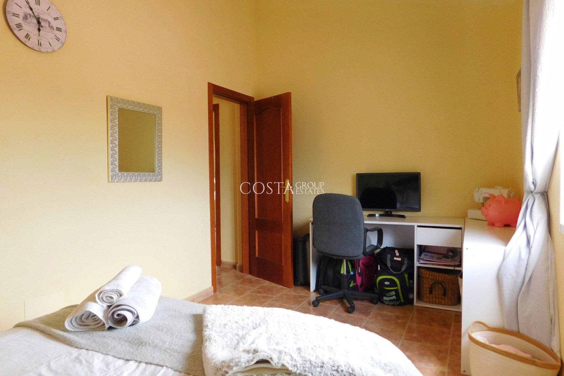 Resale - Villa -
Dolores - Dolores Centro