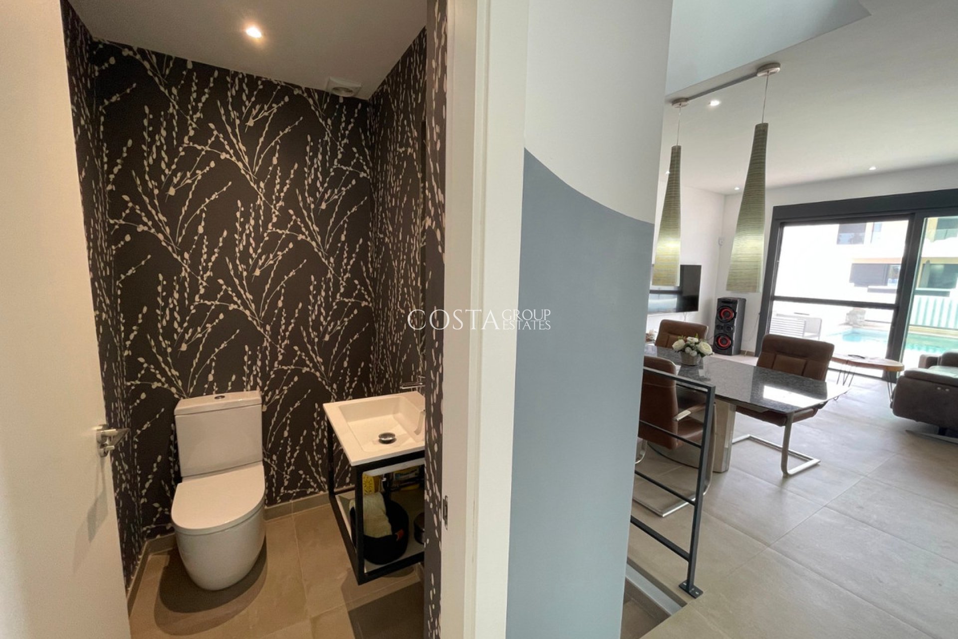 Resale - Villa -
Dolores - Dolores Centro