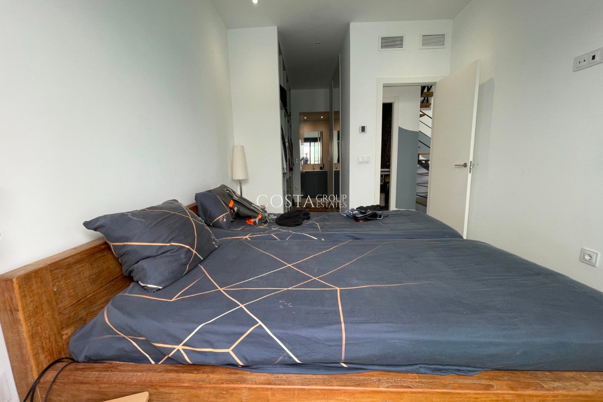 Resale - Villa -
Dolores - Dolores Centro