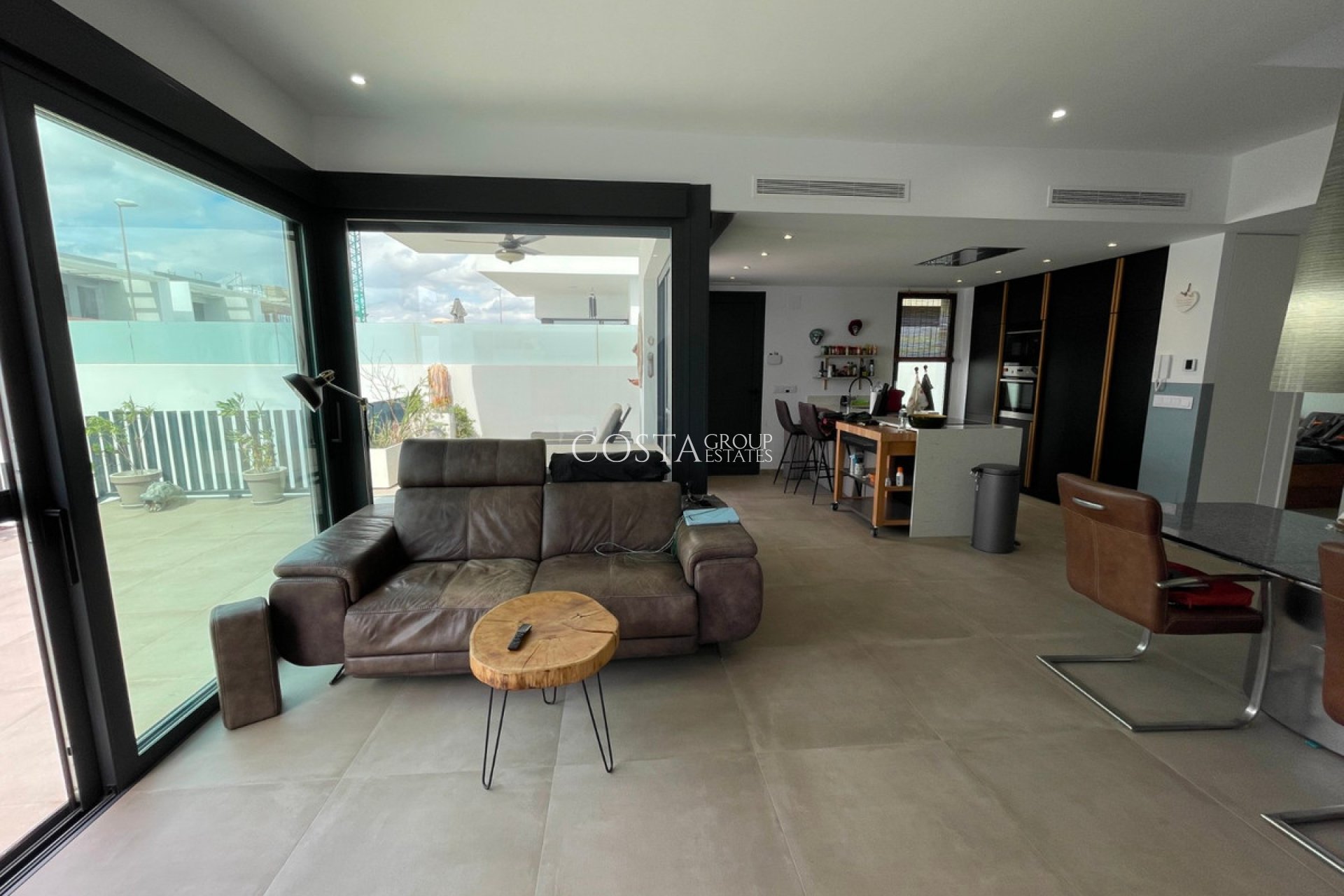 Resale - Villa -
Dolores - Dolores Centro