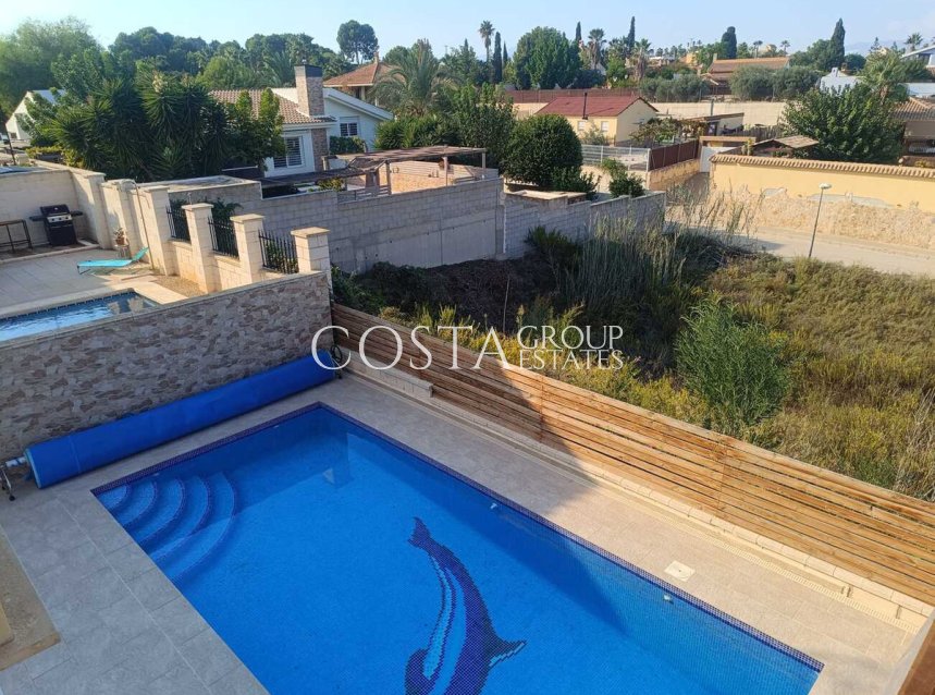 Resale - Villa -
Fortuna - El Reloj