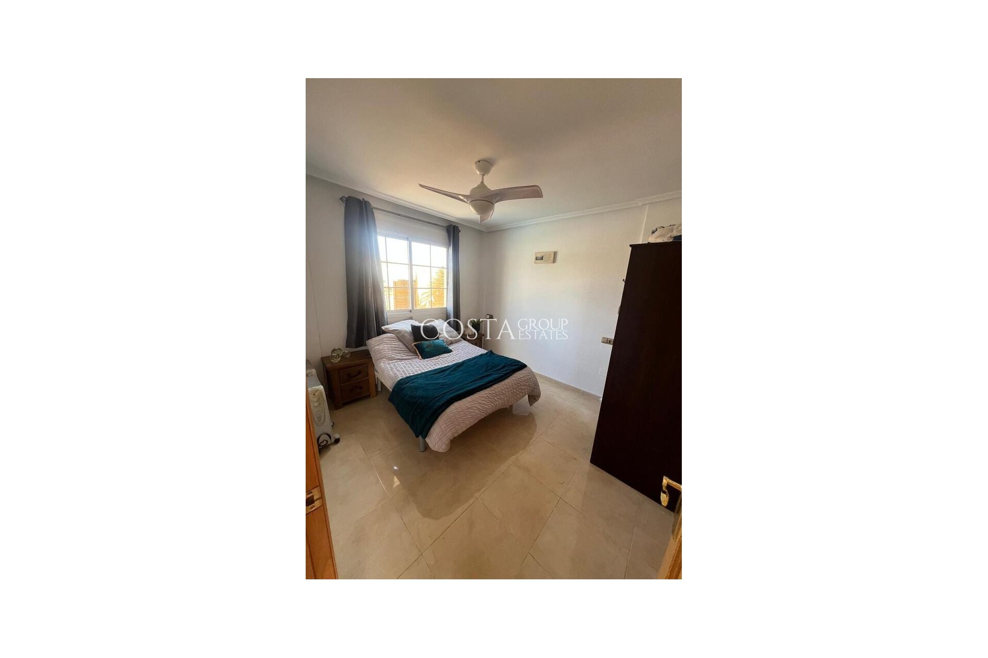 Resale - Villa -
Fortuna - El Reloj