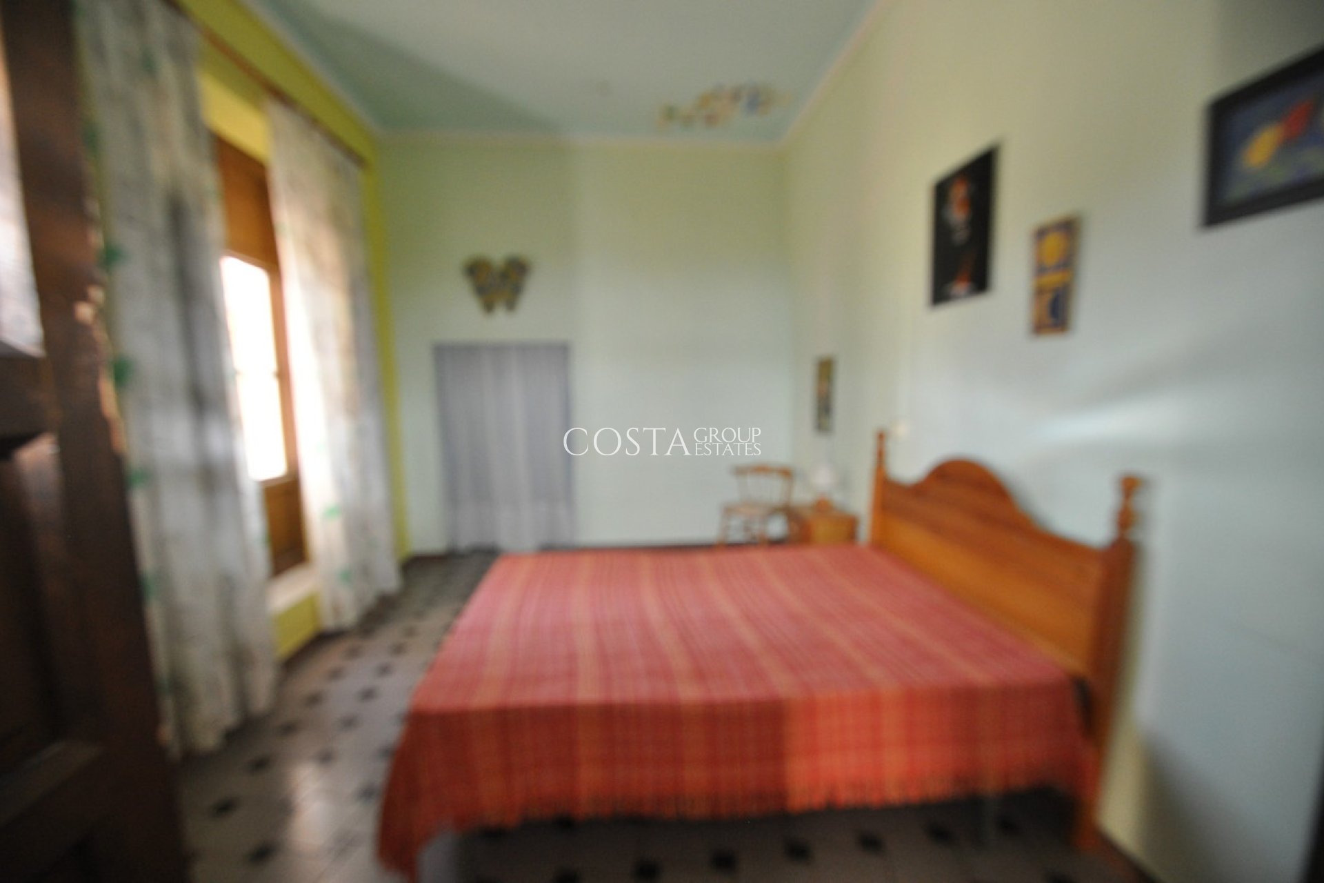 Resale - Villa -
Fortuna - Fortuna Centro