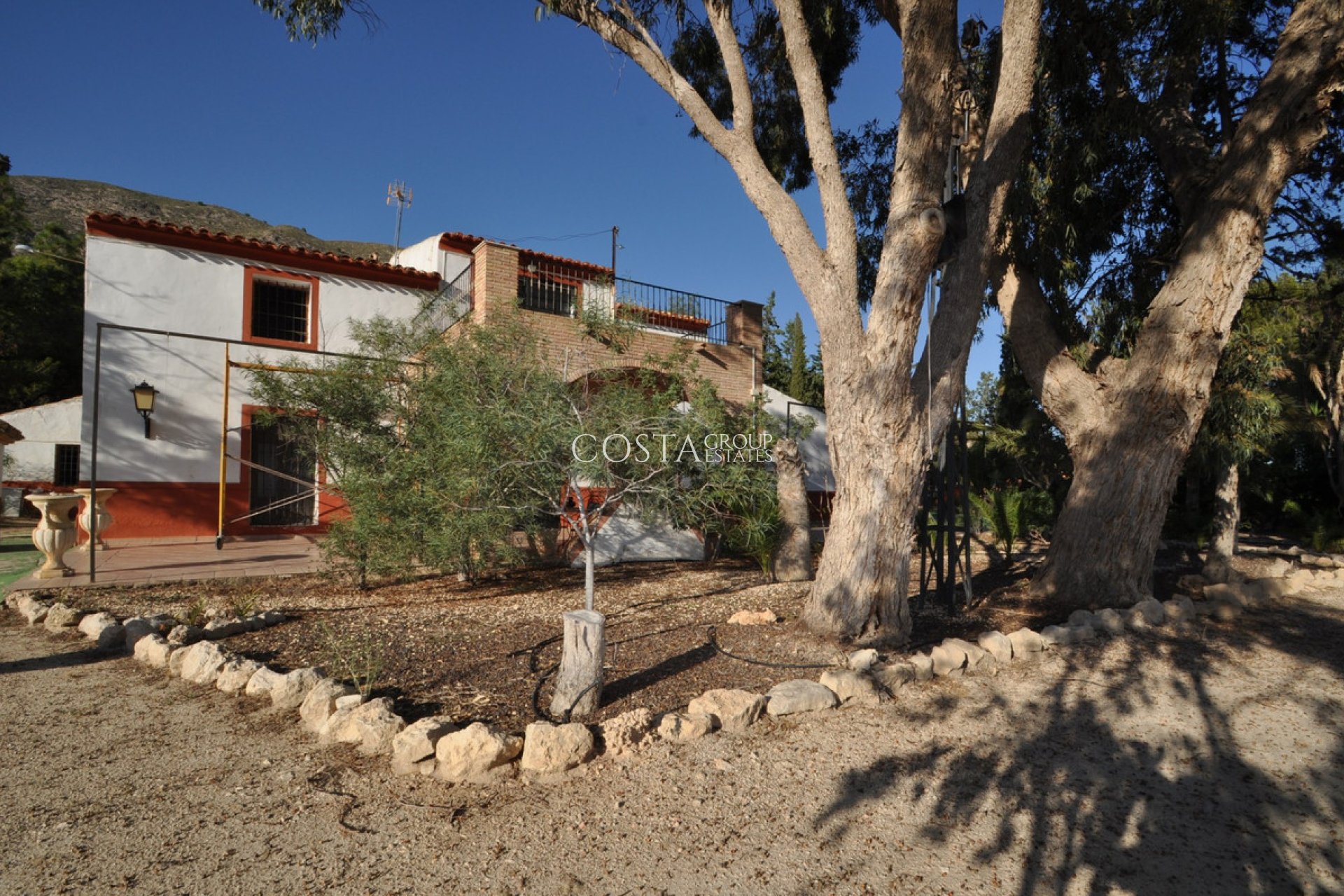 Resale - Villa -
Fortuna - Fortuna Centro