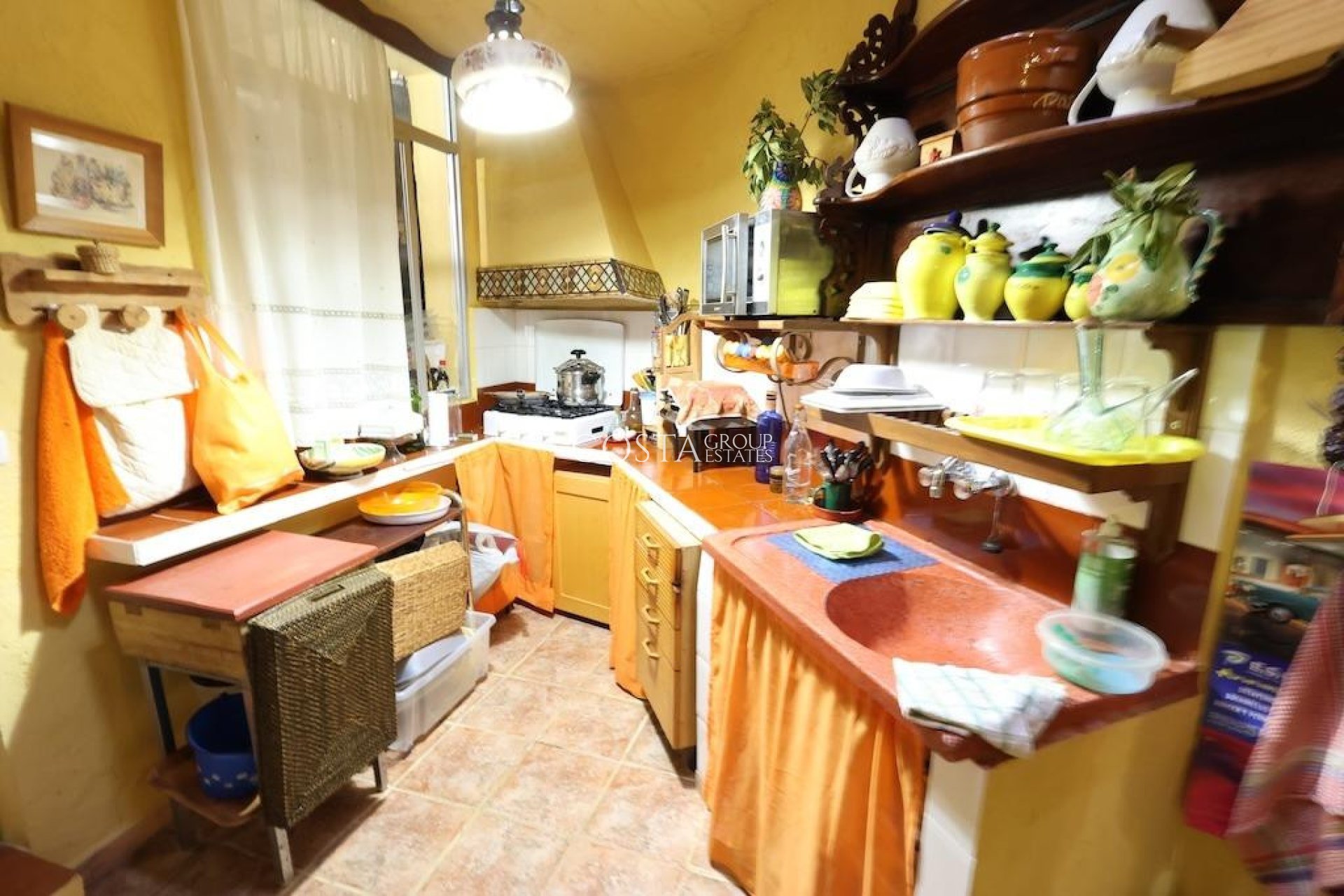 Resale - Villa -
Fortuna - La Garapacha