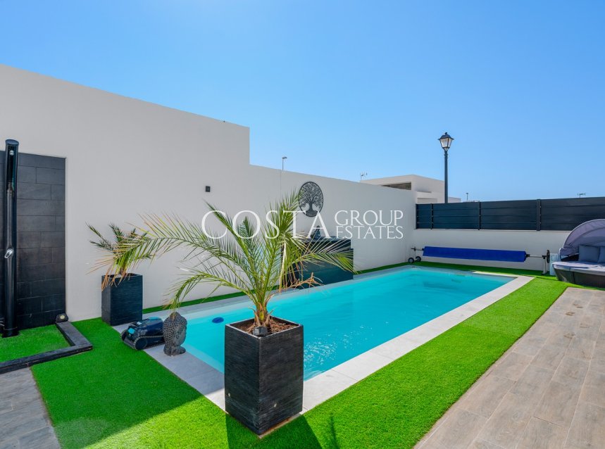 Resale - Villa -
Fortuna - Urbanizacion Las Kalendas