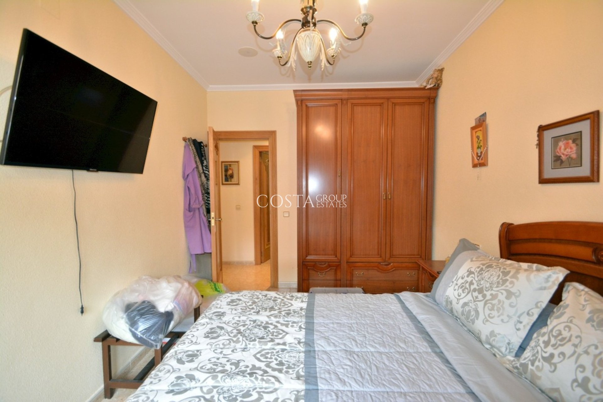 Resale - Villa -
Guardamar del Segura - Guardamar del Segura Centro