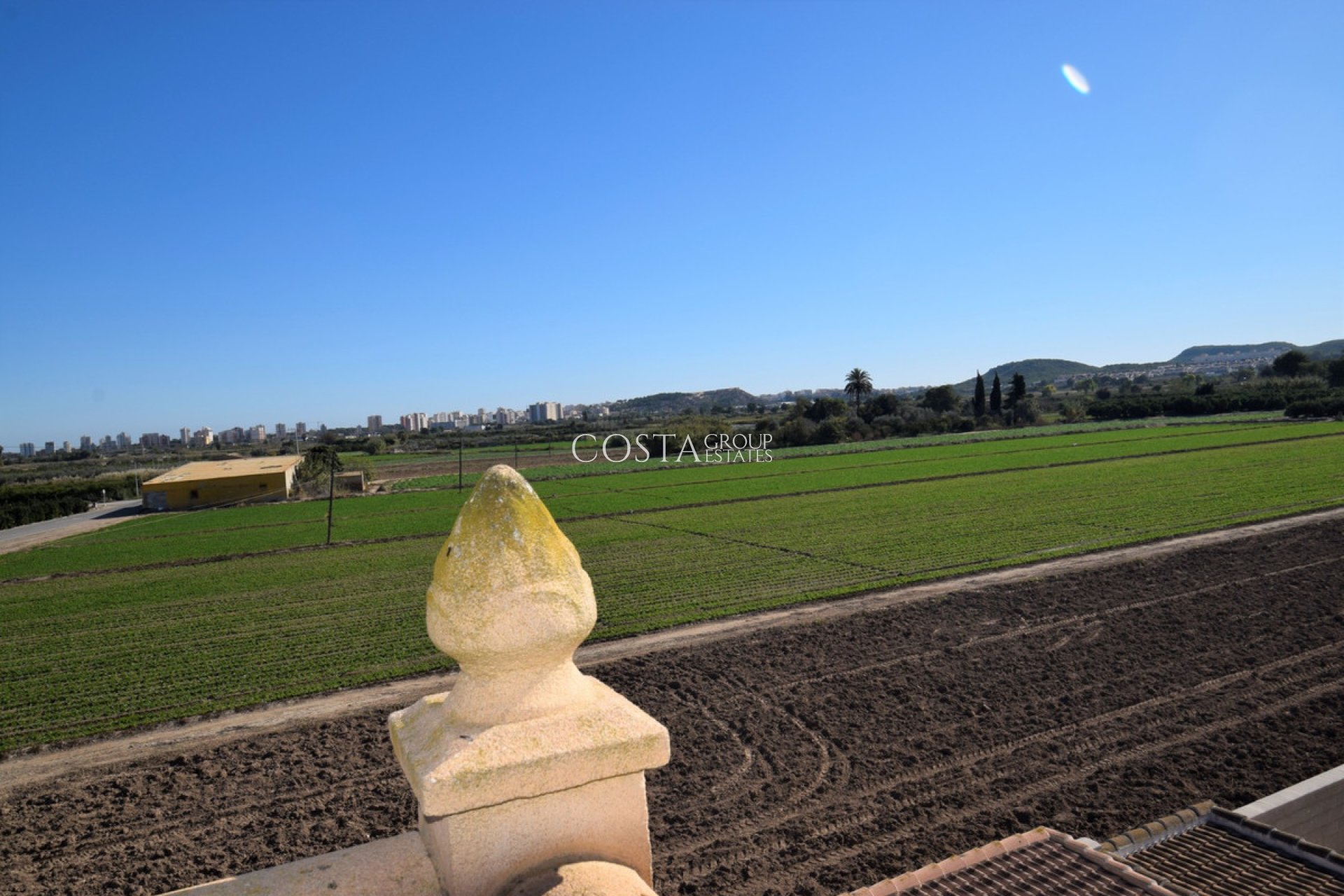 Resale - Villa -
Guardamar del Segura - Guardamar del Segura Centro