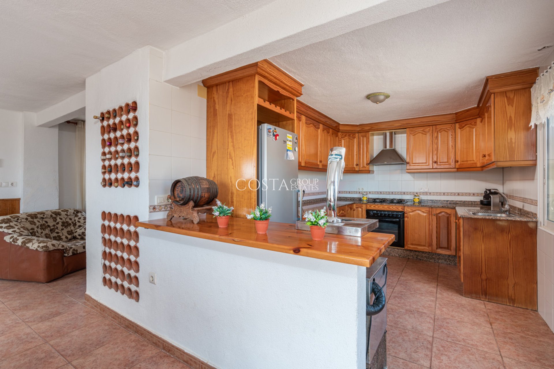 Resale - Villa -
Guardamar del Segura - Guardamar del Segura Centro