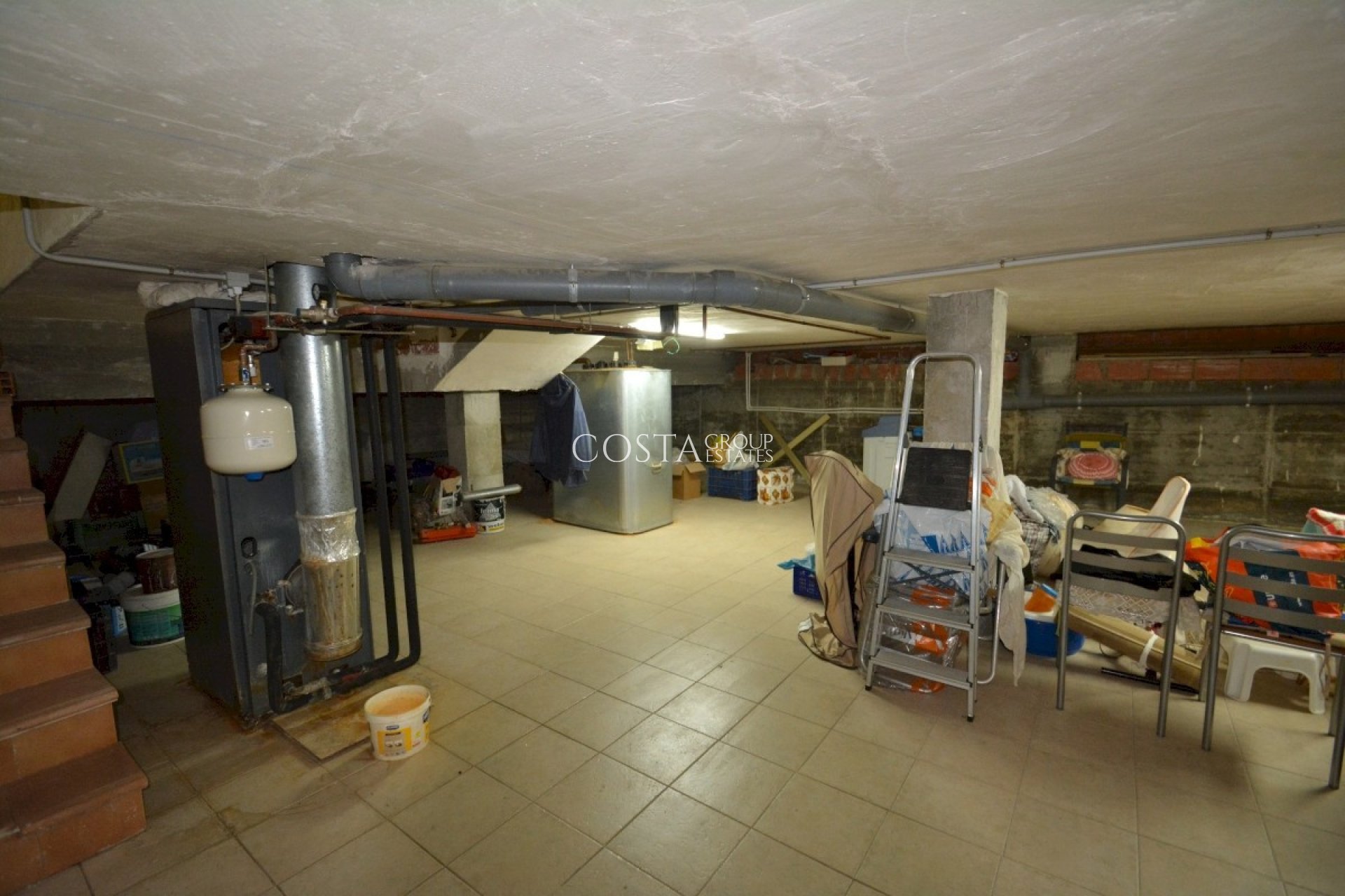 Resale - Villa -
Guardamar del Segura - Guardamar del Segura Centro