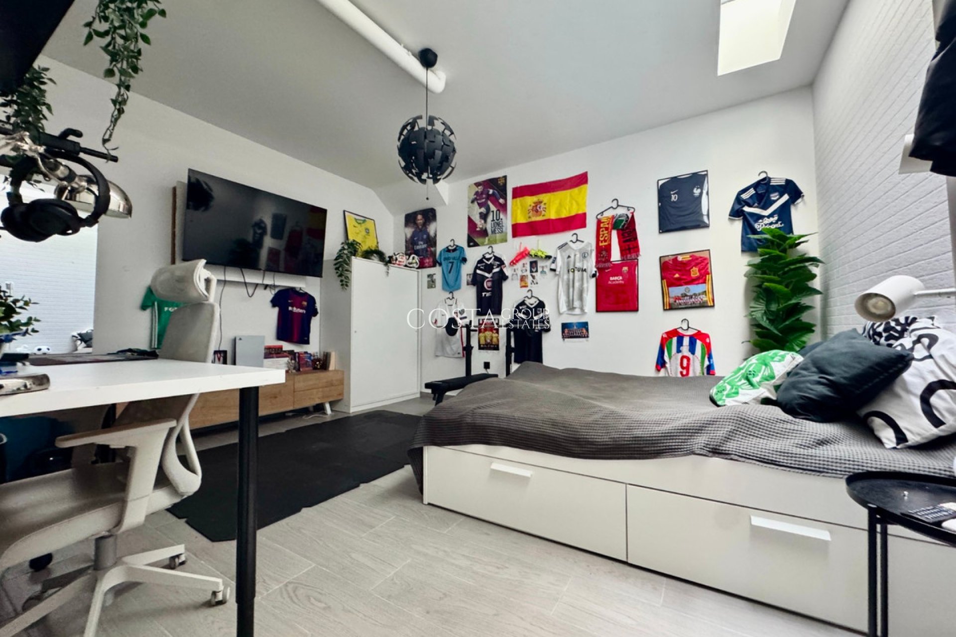 Resale - Villa -
Guardamar del Segura - Guardamar del Segura Centro