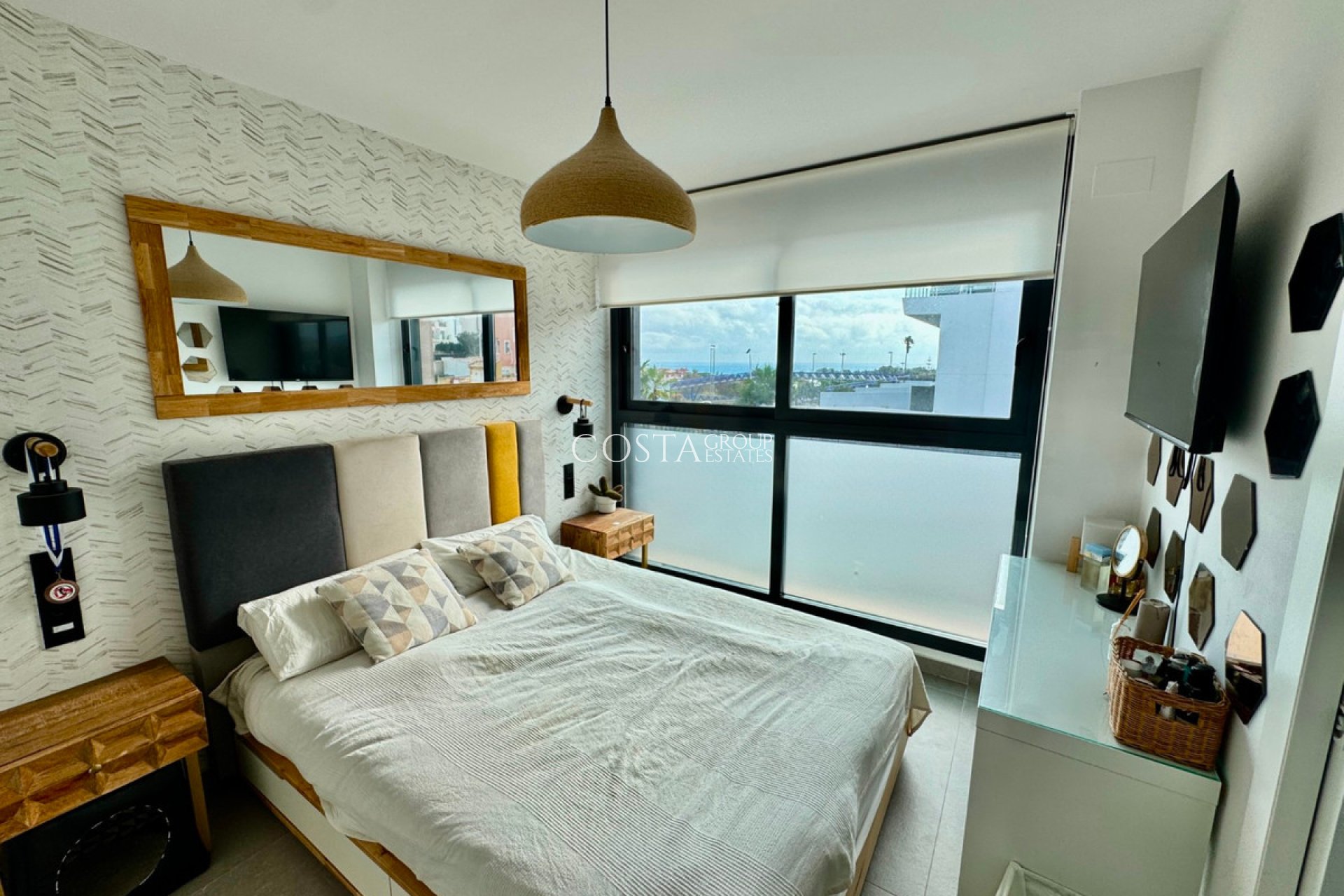 Resale - Villa -
Guardamar del Segura - Guardamar del Segura Centro