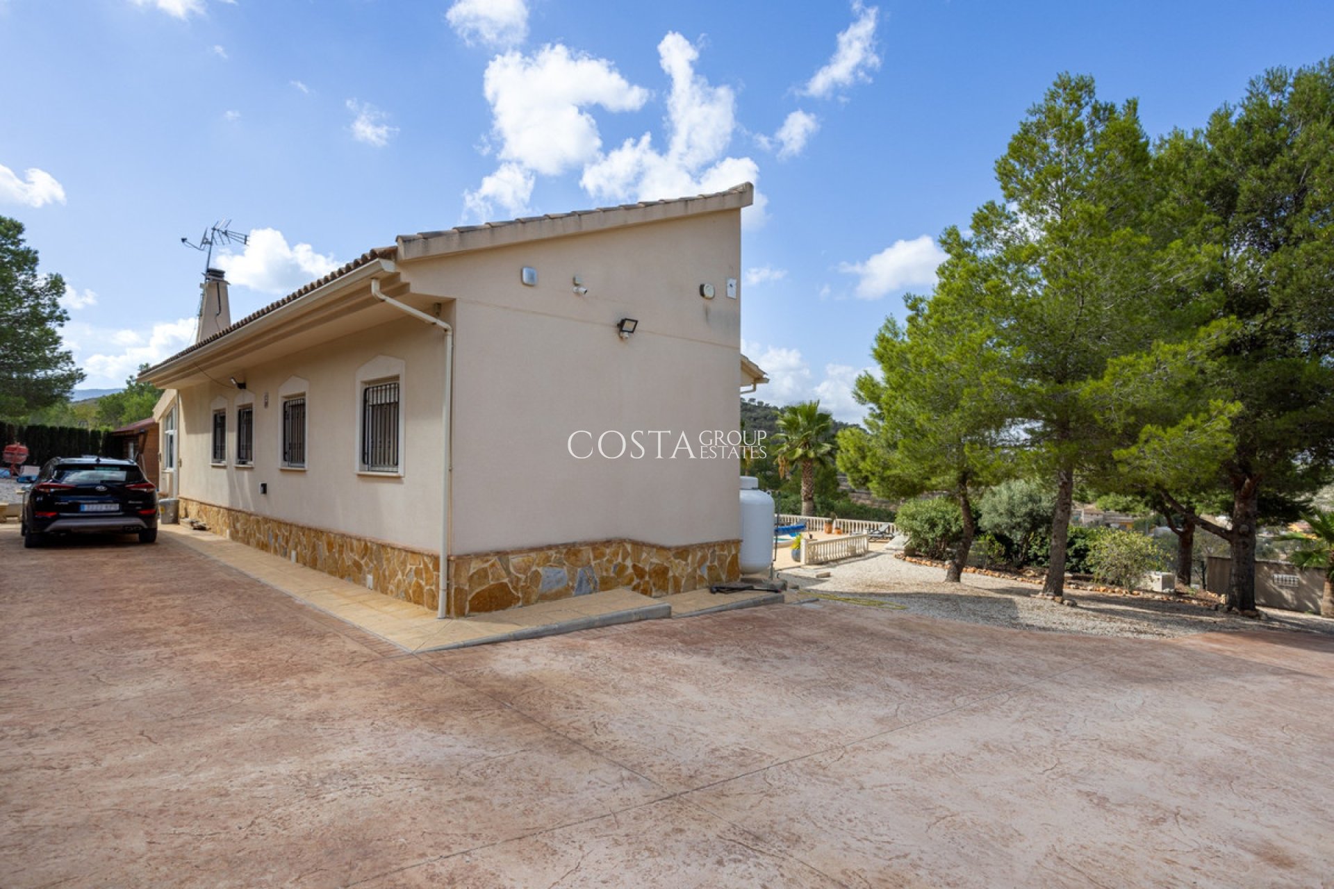 Resale - Villa -
Jumilla - La Zarza