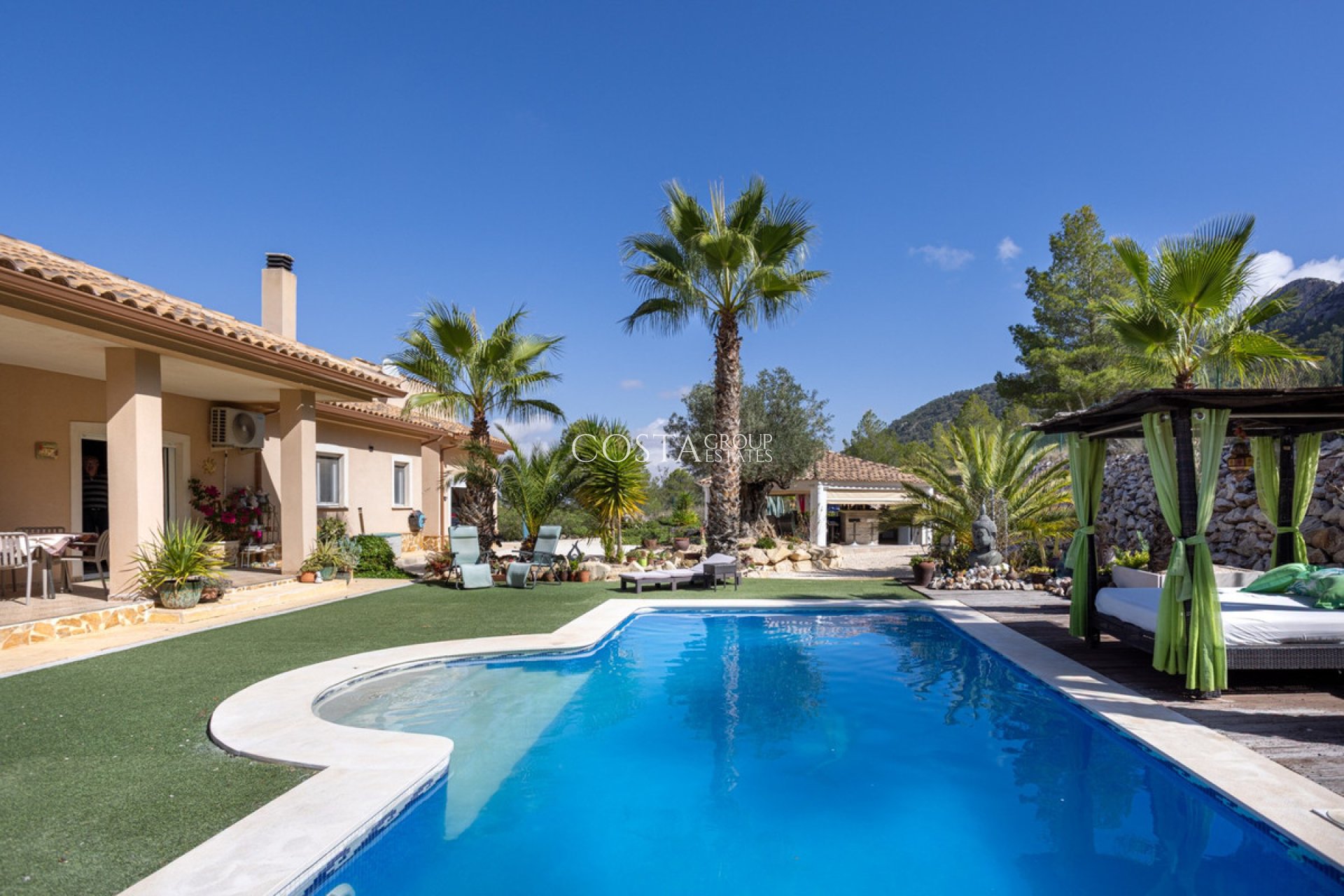 Resale - Villa -
Jumilla - La Zarza